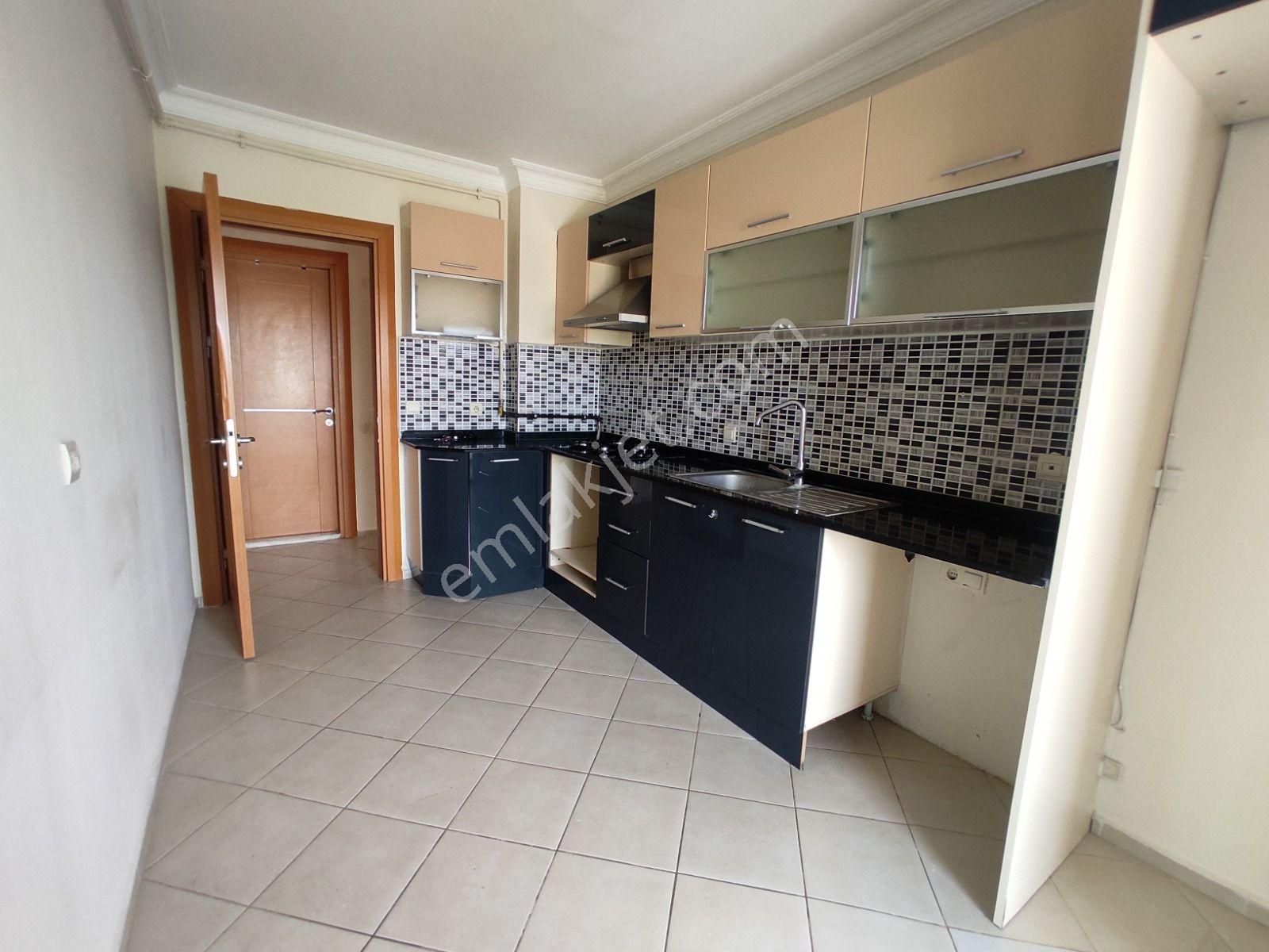 Karşıyaka Mavişehir Sedef Sitesi 3+1 - Görsel 12