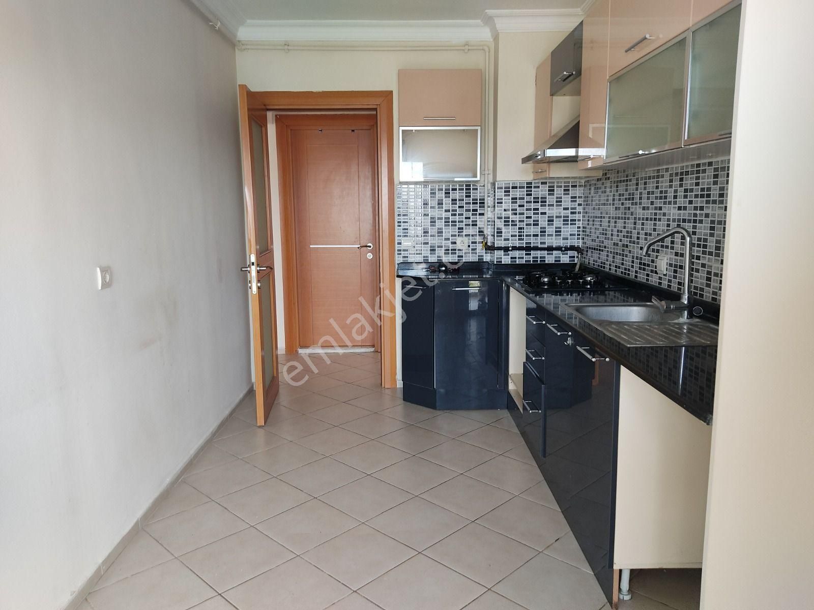 Karşıyaka Mavişehir Sedef Sitesi 3+1 - Görsel 11