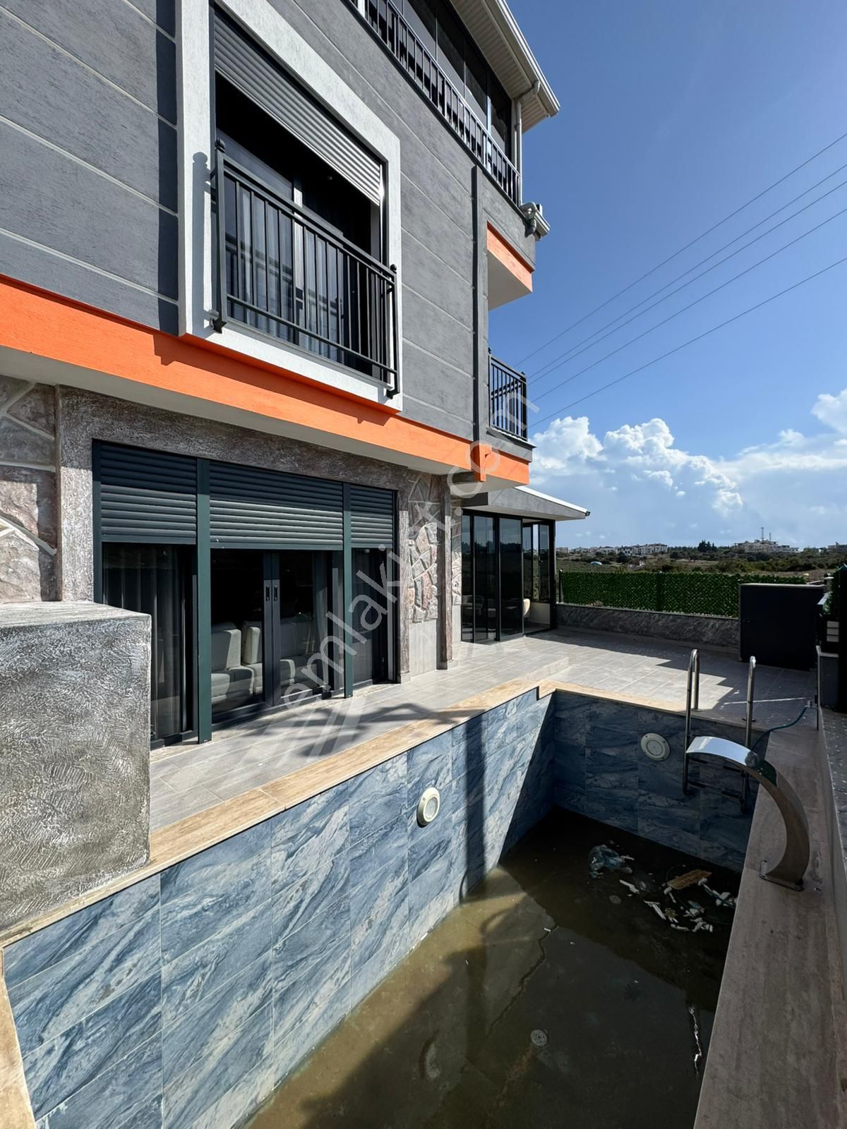 Didim Hisar Mah. 3+1 Ful Eşyalı Havuzlu Kış Bahçeli Kapalı Teraslı Köşe Başı Villamız Satışdadır - Görsel 2