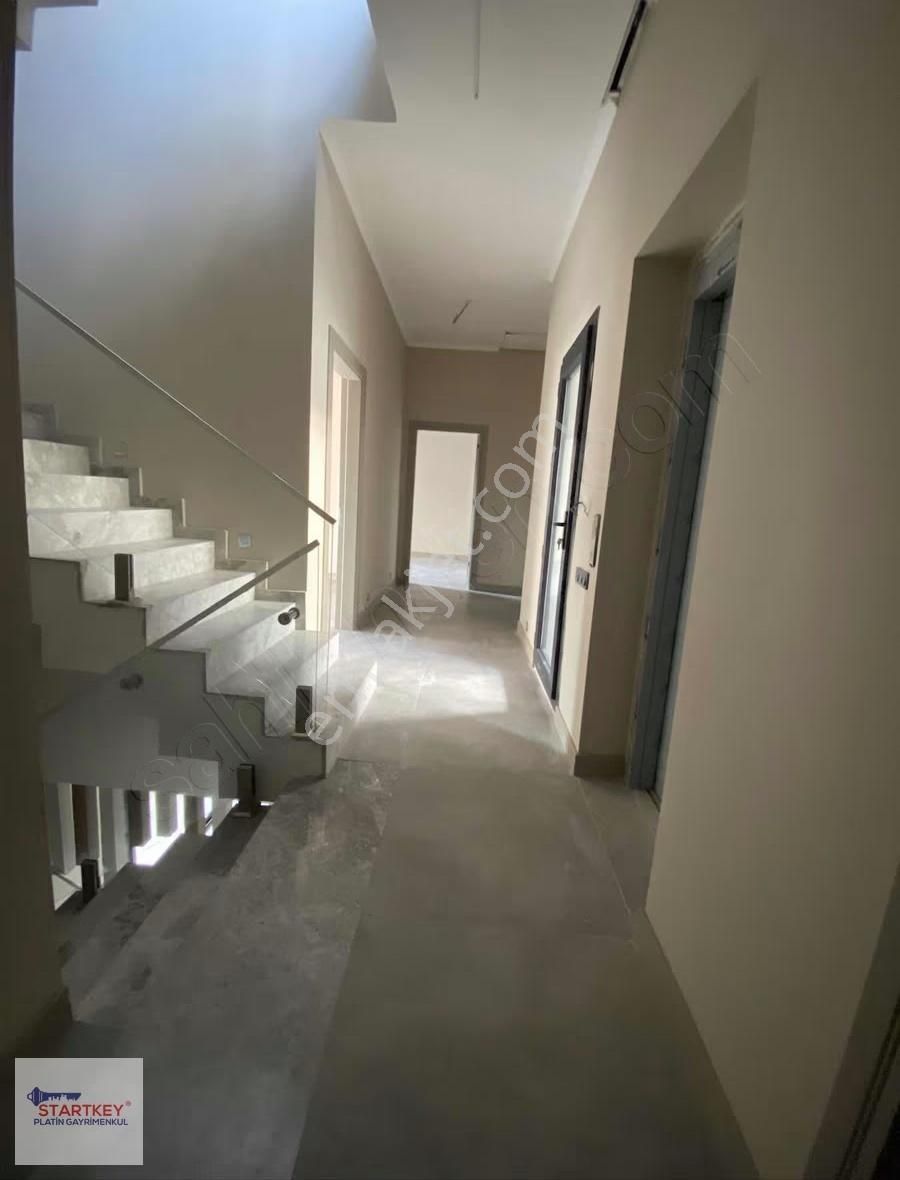 Karaali'de Havuzlu, Asansörlü, 9+1 Ultra Lüks Villa - Görsel 15