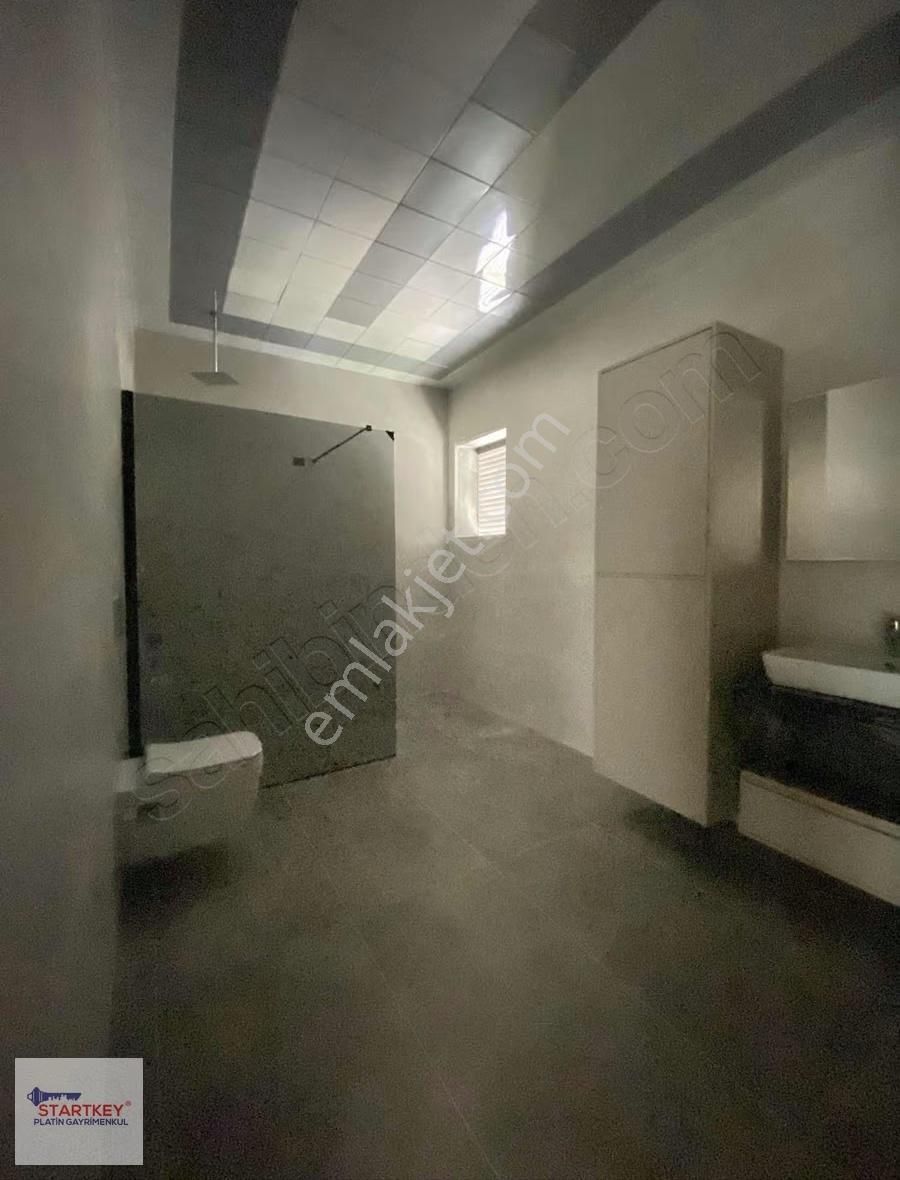 Karaali'de Havuzlu, Asansörlü, 9+1 Ultra Lüks Villa - Görsel 7