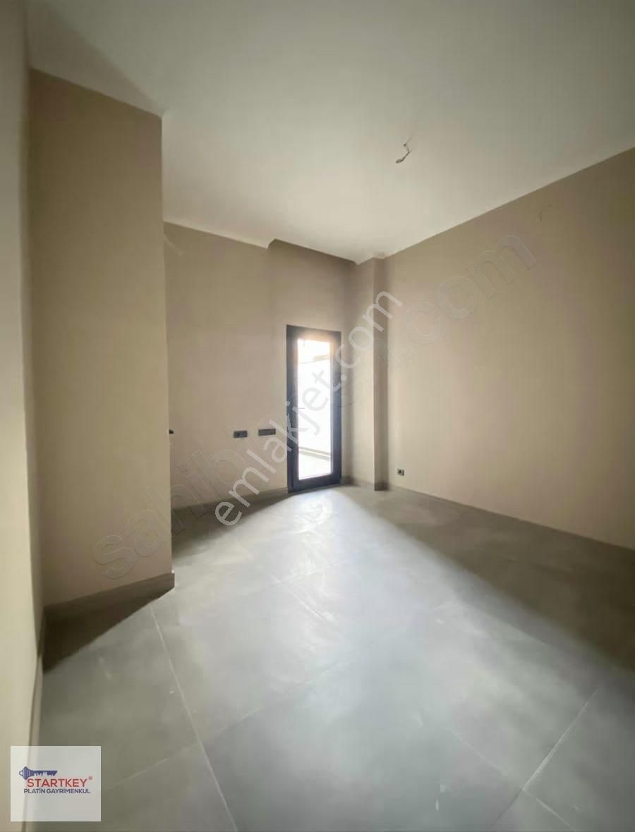 Karaali'de Havuzlu, Asansörlü, 9+1 Ultra Lüks Villa - Görsel 23