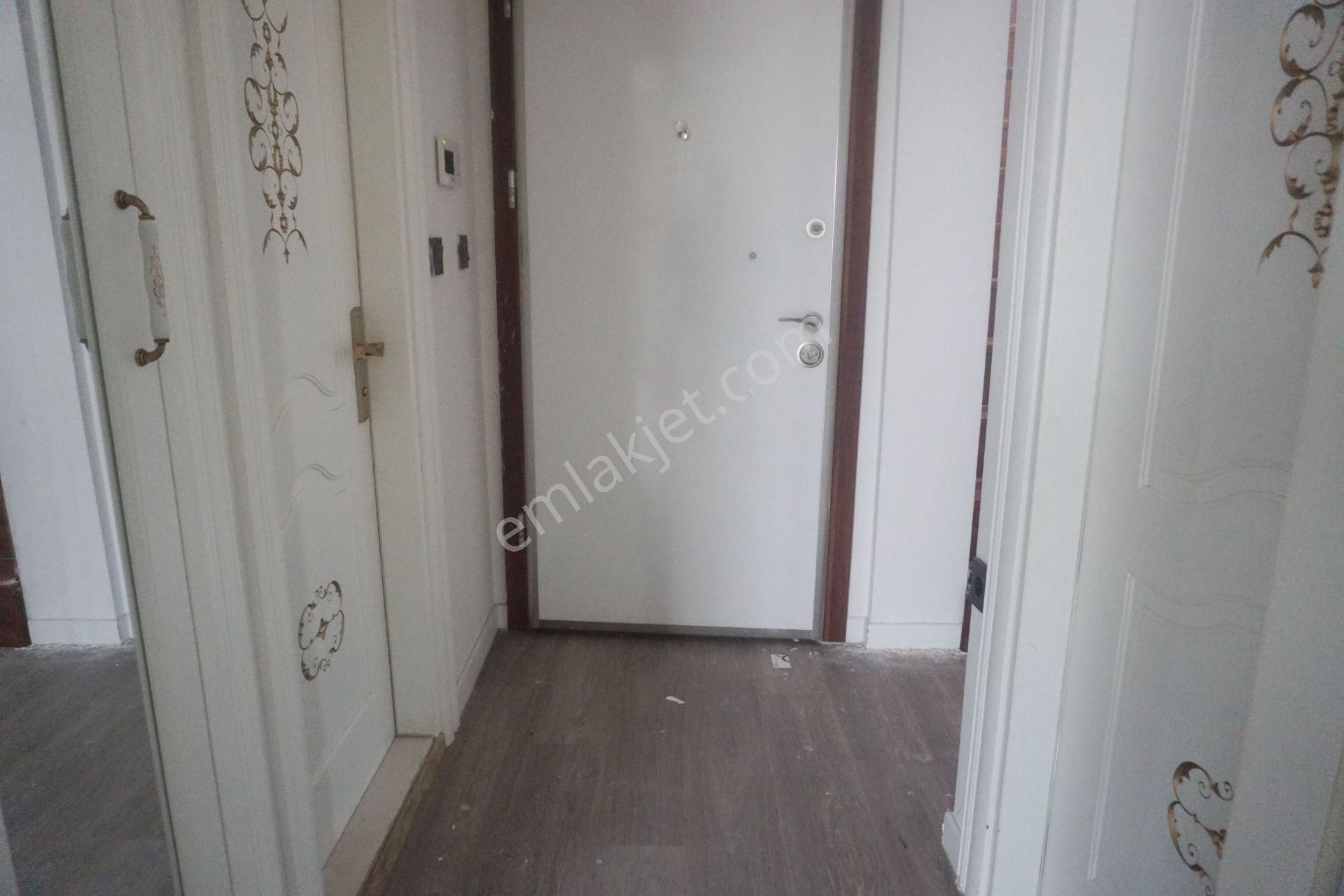 Ataşehirde Satılık Dublex Daire 3+1 Doğalgazlı+teras Balkonlu+asansörlü Çiğli Serkan Dan - Görsel 30