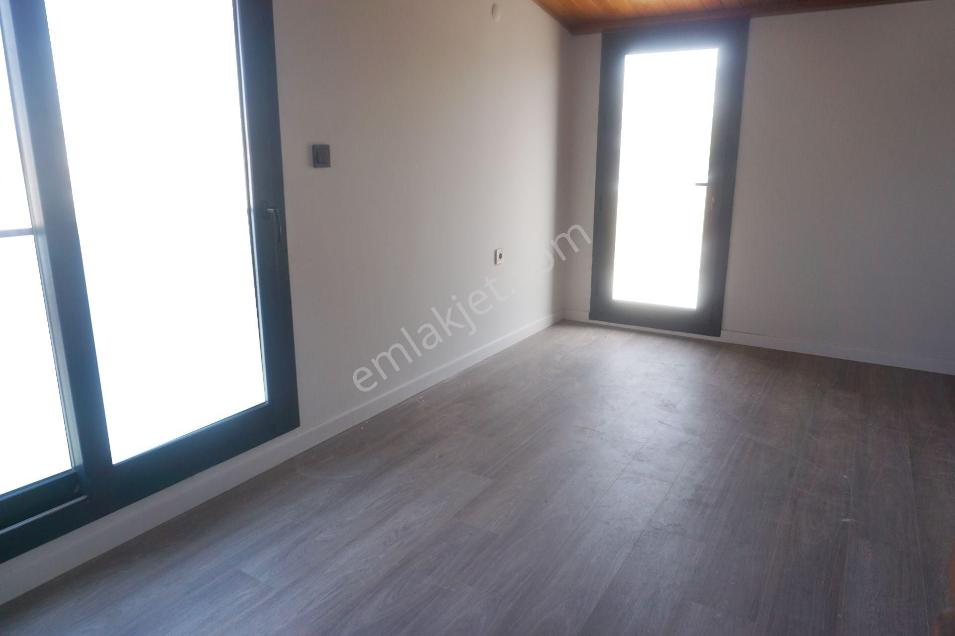 Ataşehirde Satılık Dublex Daire 3+1 Doğalgazlı+teras Balkonlu+asansörlü Çiğli Serkan Dan - Görsel 16