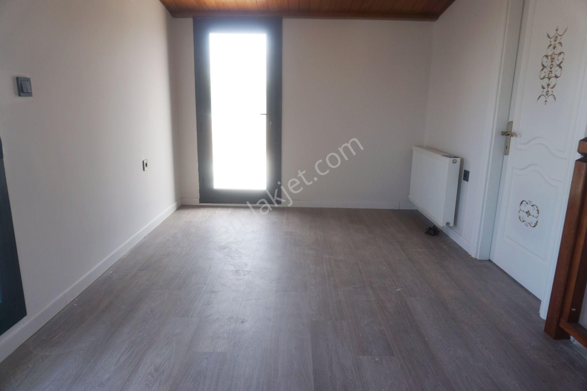 Ataşehirde Satılık Dublex Daire 3+1 Doğalgazlı+teras Balkonlu+asansörlü Çiğli Serkan Dan - Görsel 17