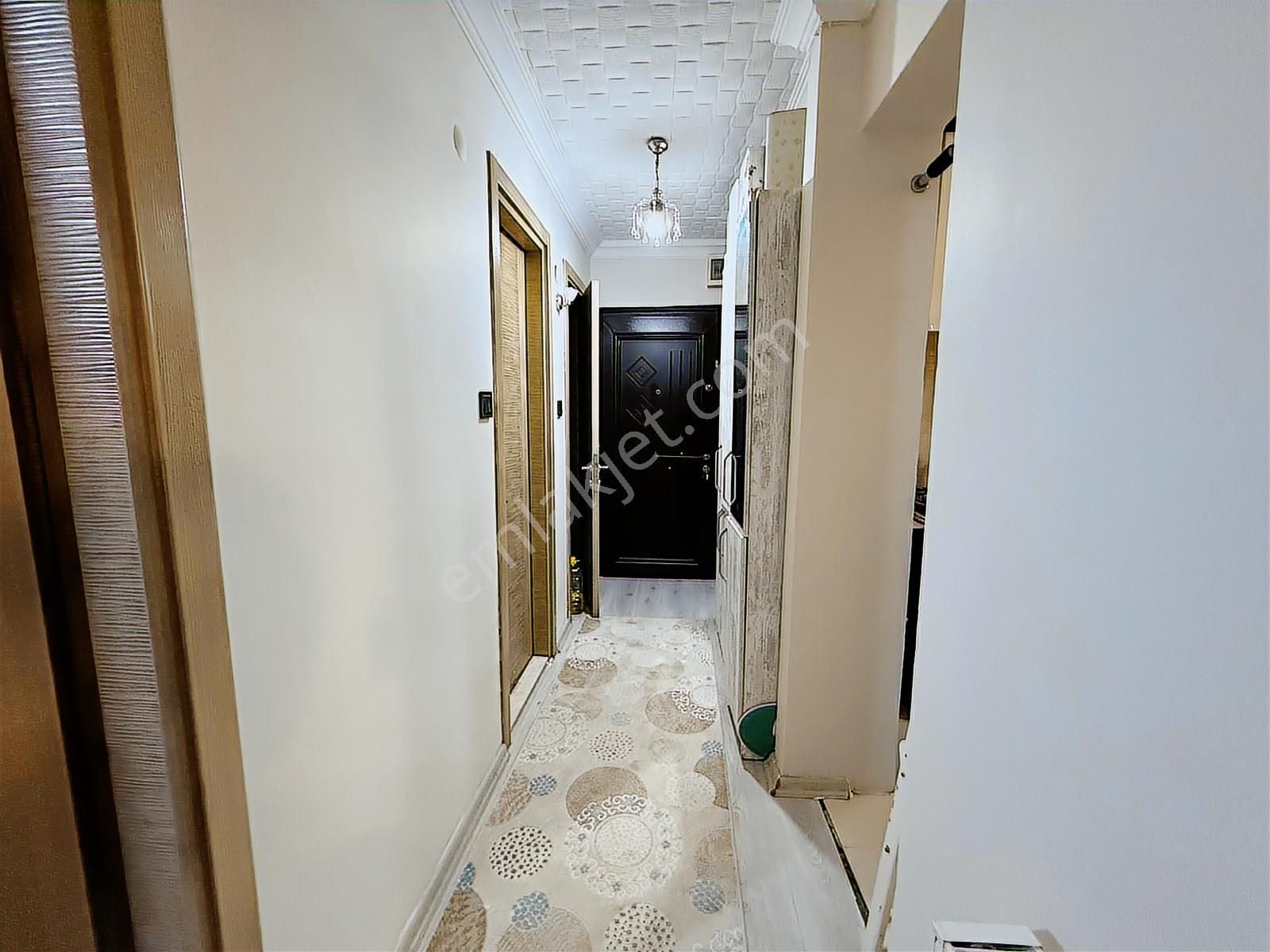 Karşıyaka Alaybeyde Sahile Yakın Satılık Tadilatlı 2+1 Daire - Görsel 22