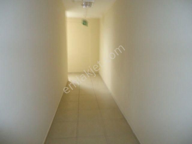 Manavgat Belediye Karşısında Kiralık 3 Katlı Dükkan - Görsel 17