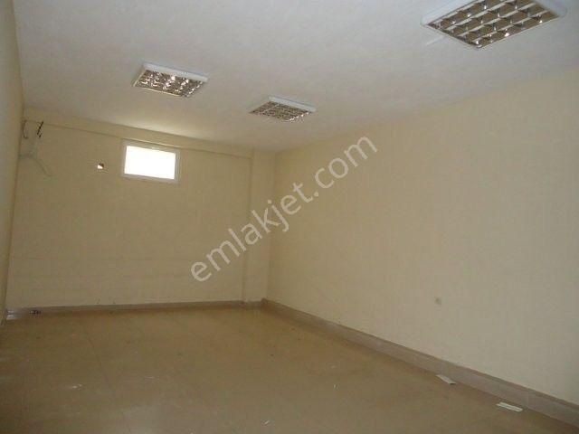 Manavgat Belediye Karşısında Kiralık 3 Katlı Dükkan - Görsel 20