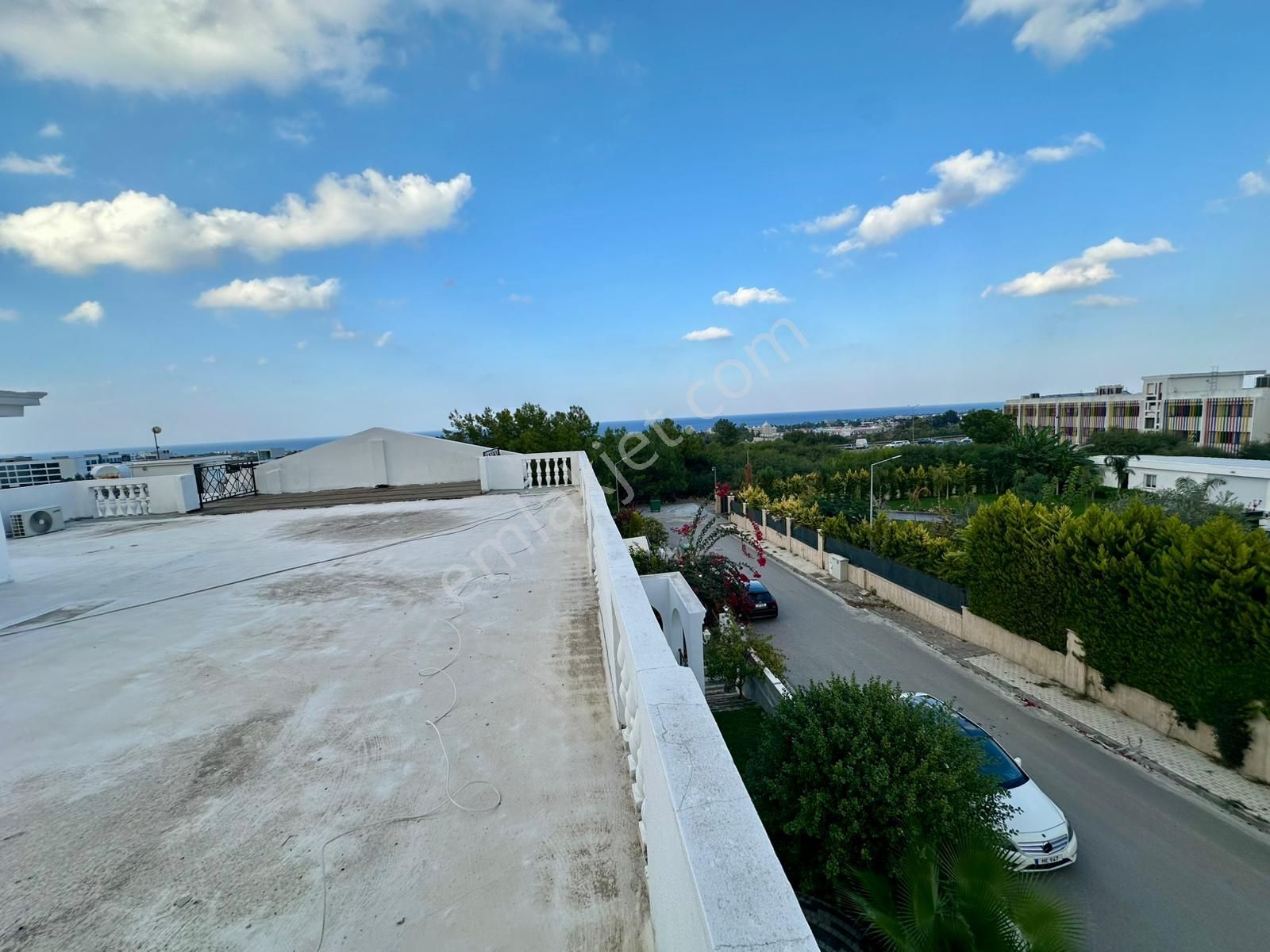 Girne Edremit'te Dağ Ve Deniz Manzaralı, Yatırım Ve Yaşama Uygun Satılık 5+1 Lüks Villa !! - Görsel 26