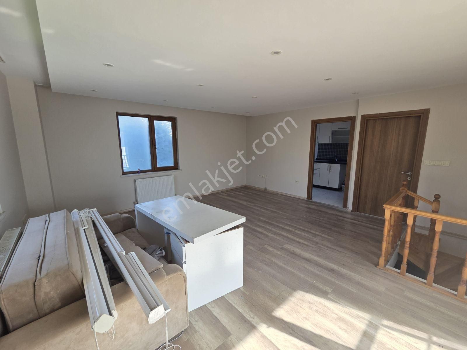 Çekmeköy Alemdağda 129 M2 Otoparklı 4+1 Yüksek Giriş Daire - Görsel 22