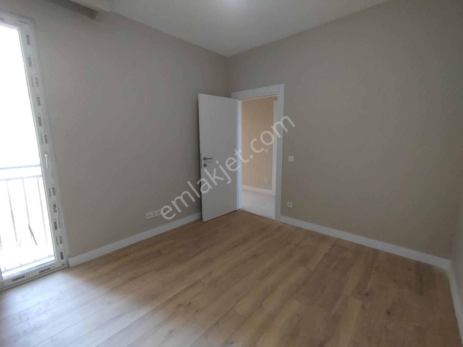Eyüp Sultan Bahar Yaka Sitesi Satılık 3+1 Daire Haliç Manzaralı - Görsel 23