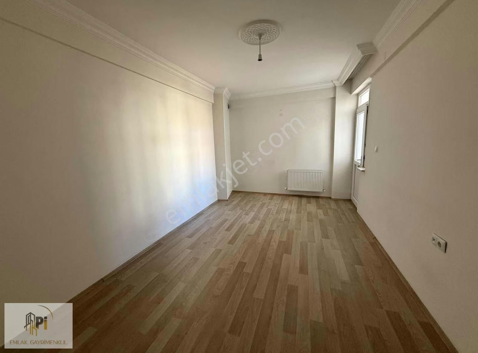 Pi Emlak Tan Büyükdere Mahallesinde Kiralık 3+1 Daire - Görsel 7