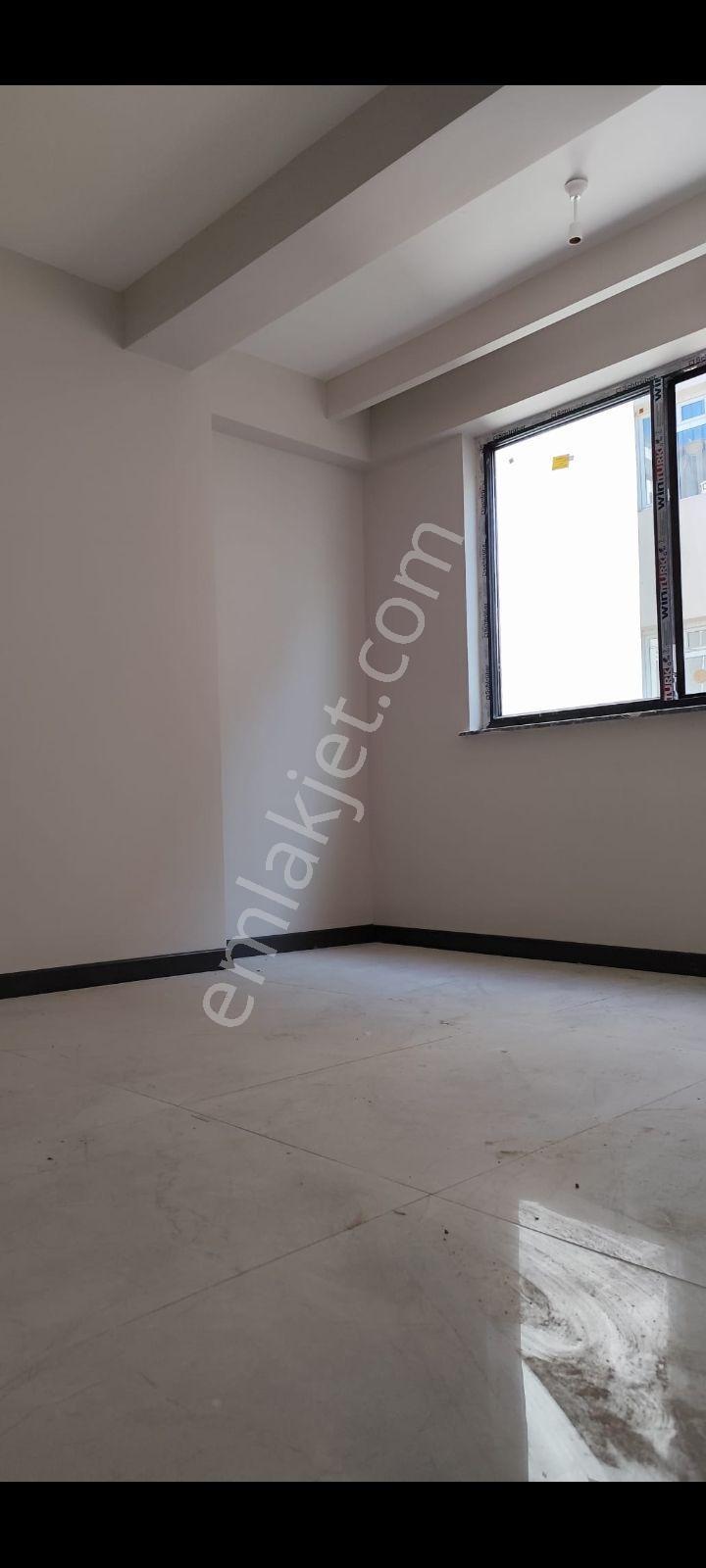 Yıldıztepe Mahallesi Alıi Cetinkaya Cad.üzeri Satılık Sıfır 1+1 - Görsel 5