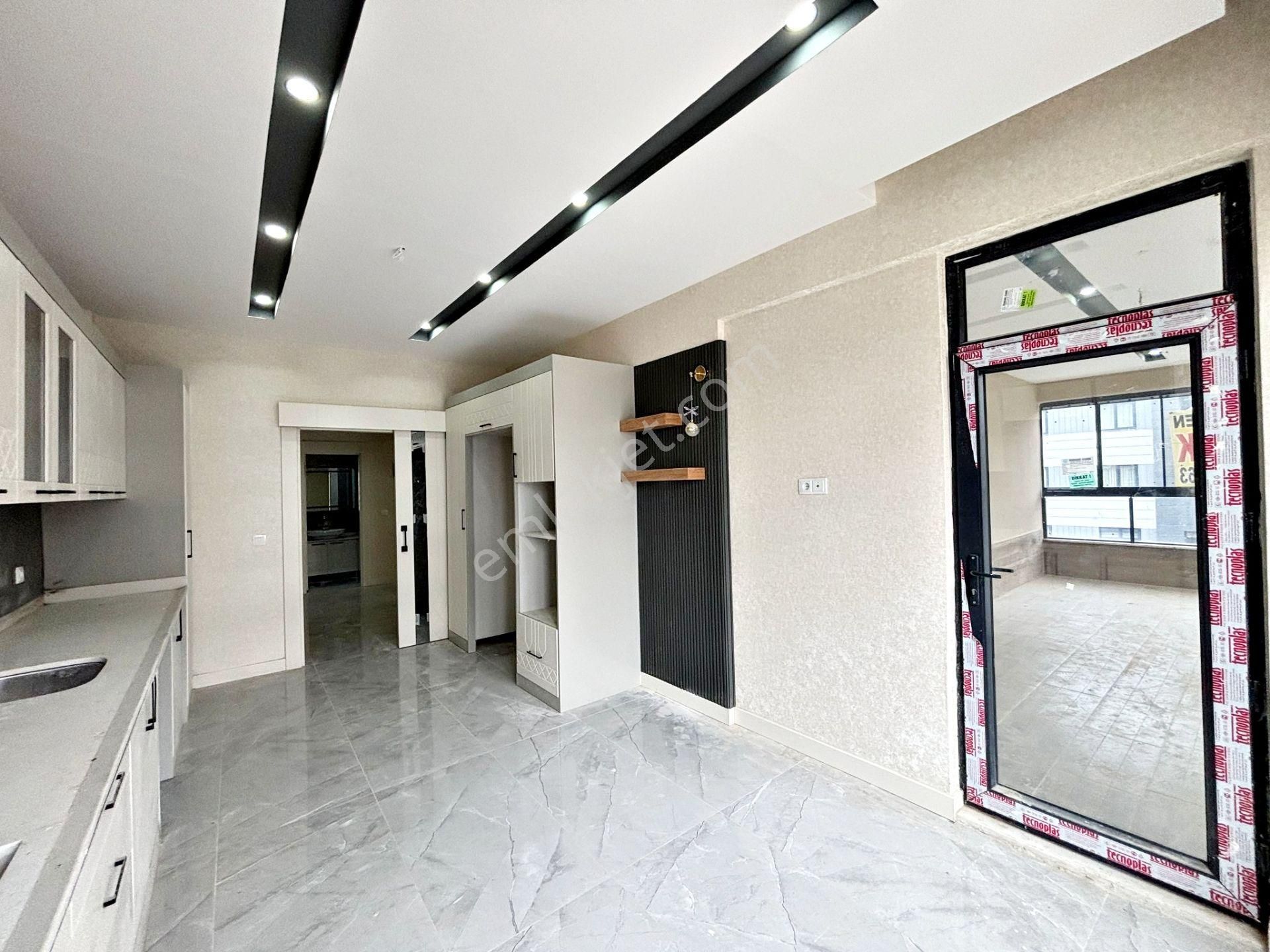 Fıstıklık'ta Az Katlı Geniş Mutfak Ve Cam Balkonlu Sıfır 3+1 - Görsel 4