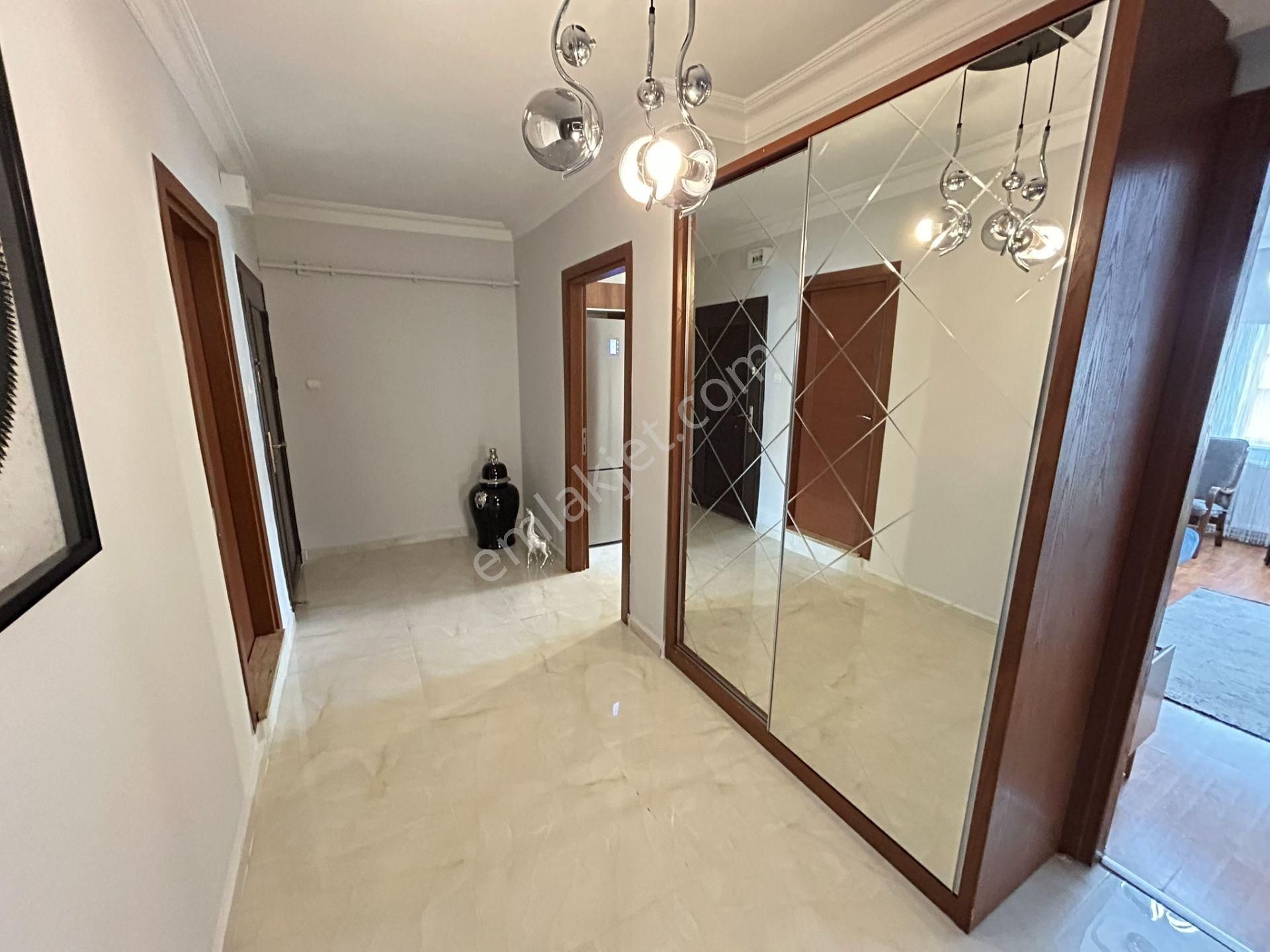 Cihan Emlak - Satılık - Paşabayırda Benzersiz Konumda Site İçerisinde Masrafsız 3+1 Daire - Görsel 2
