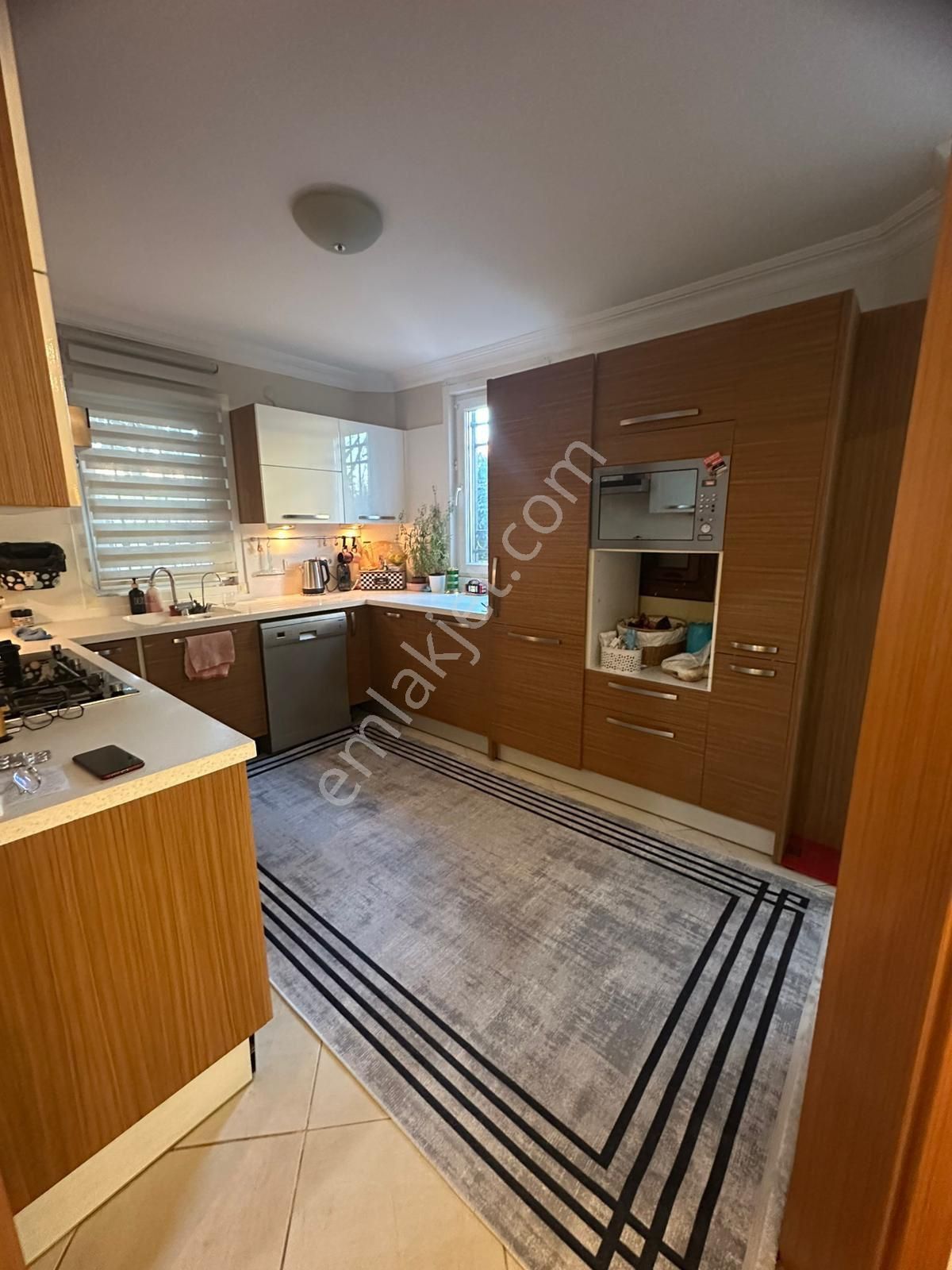 Mimaroba Güzelce Arası İçi Yapılı Triplex 6+1 Satılık Villa - Görsel 24