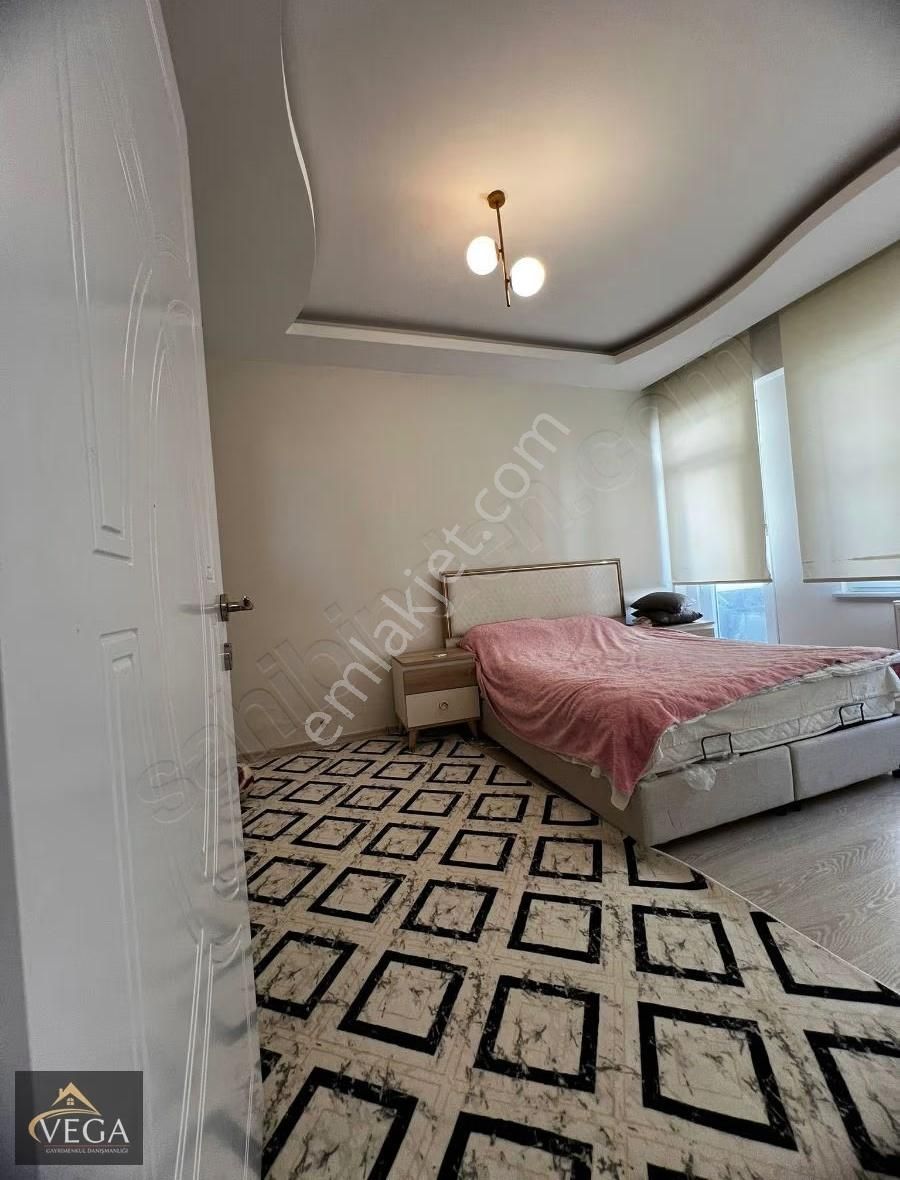 Vega Gayrimenkulden Göktürk Mah.satılık 4+1 Lüks Bakımlı Daire - Görsel 5