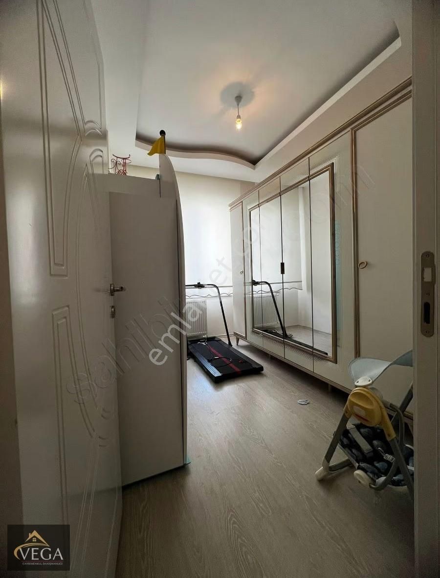 Vega Gayrimenkulden Göktürk Mah.satılık 4+1 Lüks Bakımlı Daire - Görsel 3