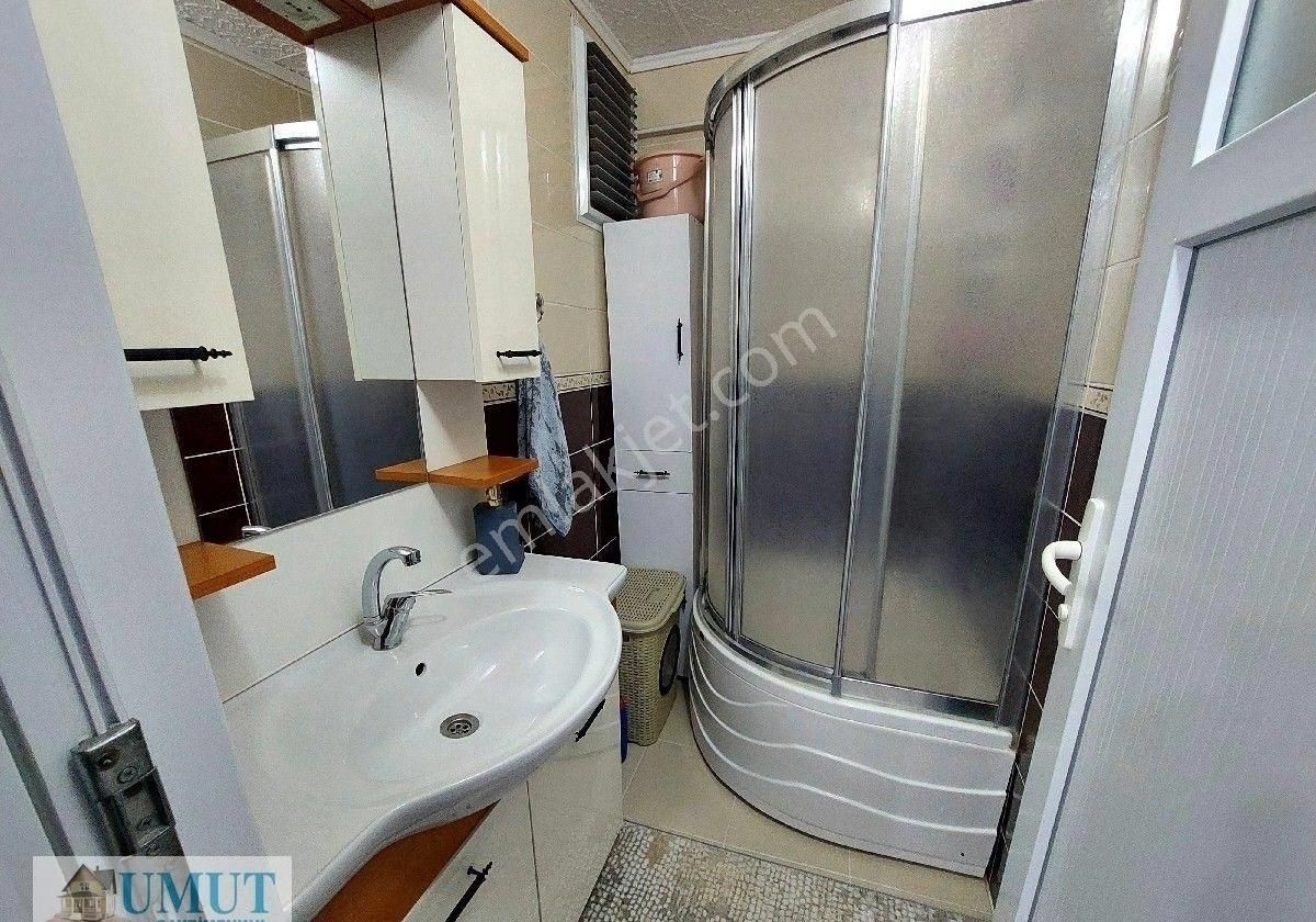 Gaziosmanpaşa Küçükköy Yeni Mah Satılık Daire 3.kat 2+1 100 M2 - Görsel 11