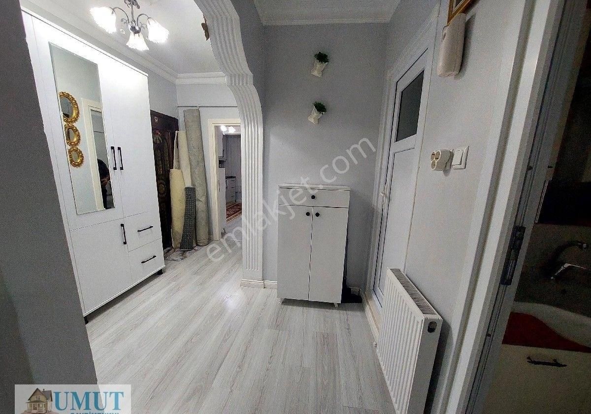 Gaziosmanpaşa Küçükköy Yeni Mah Satılık Daire 3.kat 2+1 100 M2 - Görsel 13