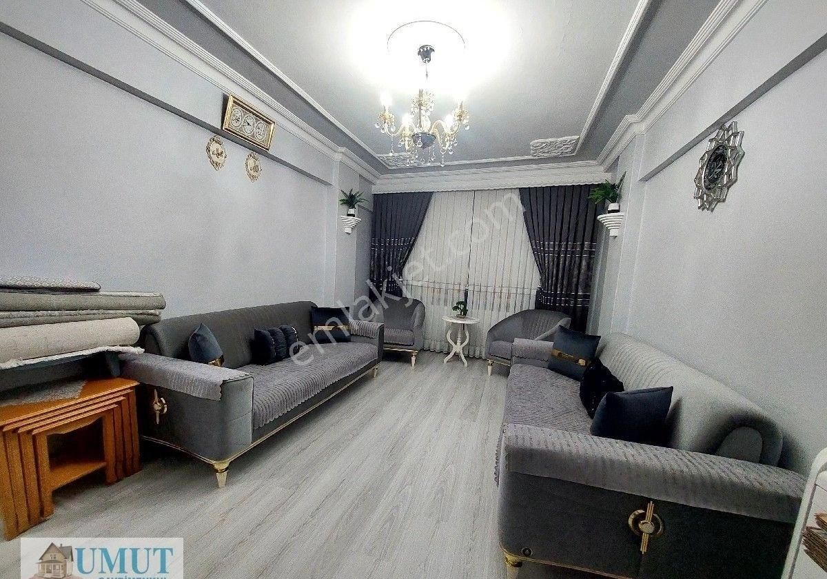 Gaziosmanpaşa Küçükköy Yeni Mah Satılık Daire 3.kat 2+1 100 M2 - Görsel 6