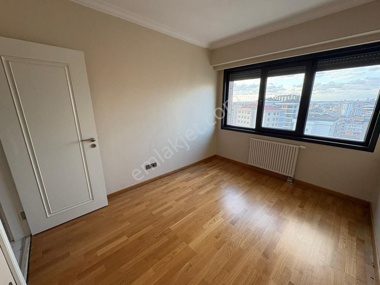 Kalamış Wyndham Otel Karşı Sokağında Güvenlik Yüzme Havuzlu 4+1 - Görsel 20