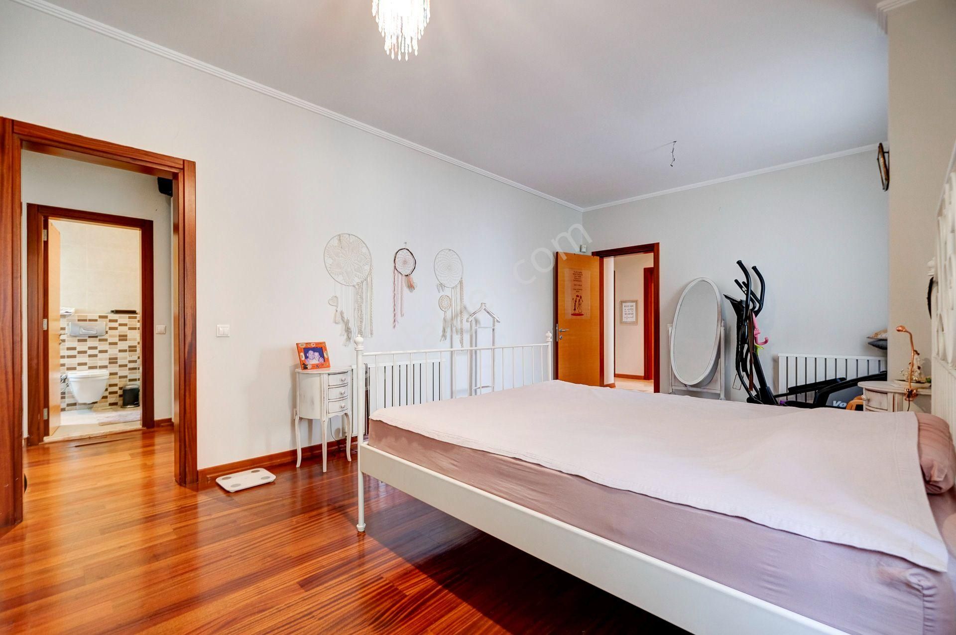 Acarkent'te Orman Manzaralı, Villa Konforunda Kiralık 4+1 Daire - Görsel 17