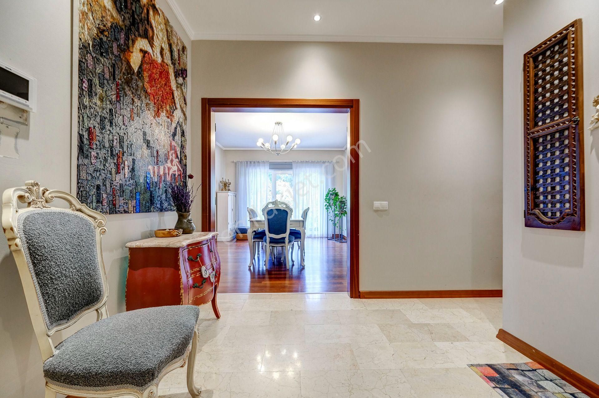 Acarkent'te Orman Manzaralı, Villa Konforunda Kiralık 4+1 Daire - Görsel 2