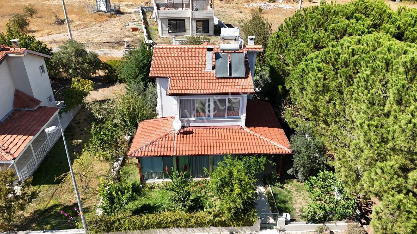 İzmir Dikili Salihleraltında Önder Sitesi Mustakil Satılık Villa - Görsel 9