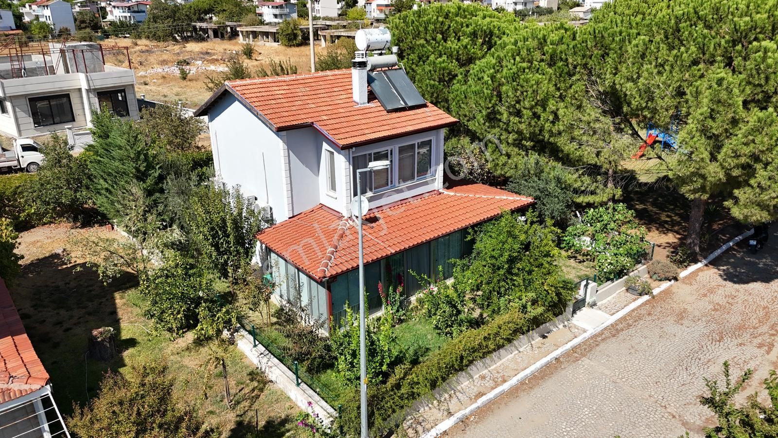 İzmir Dikili Salihleraltında Önder Sitesi Mustakil Satılık Villa - Görsel 13