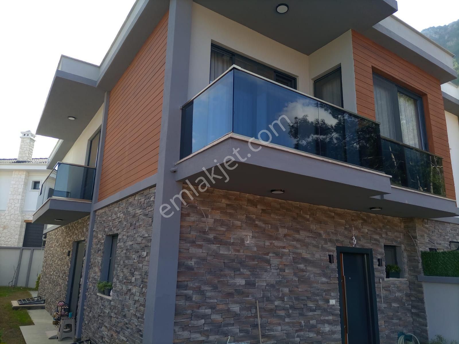 Kargida,400m2 Arsa İçerisinde Satilik4+1 Villa Ve2+1 Müştemilat - Görsel 30