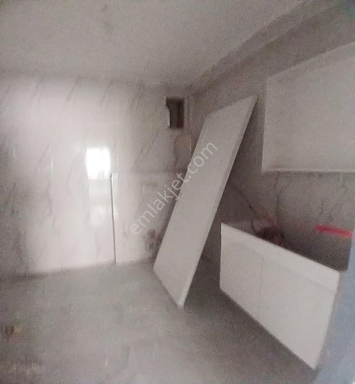 Avcılar Merkez Reşitpaşa Caddesi Üzerinde Sıfır 3+1 Ara Kat Daire - Görsel 2