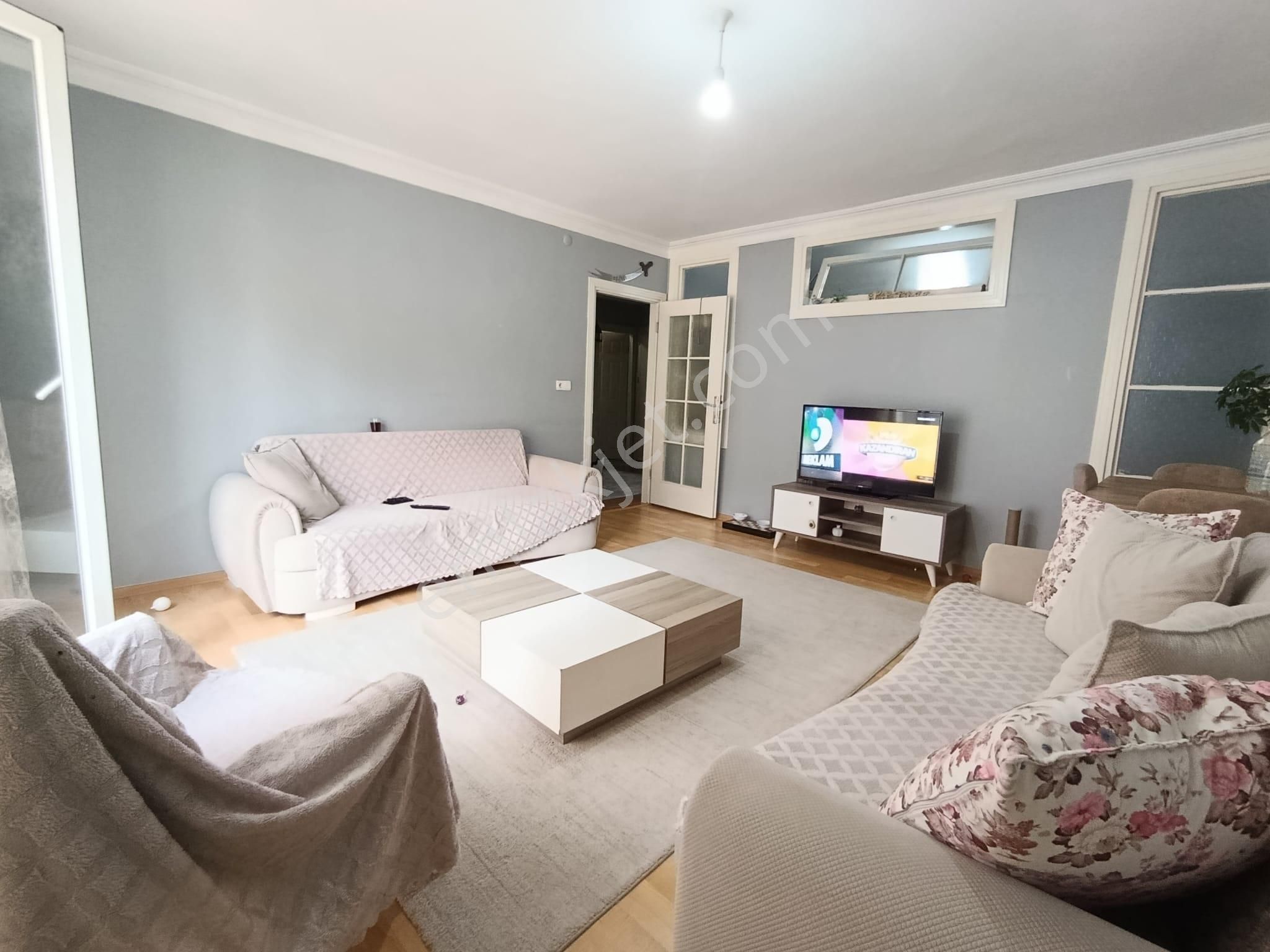 2+1 - 85m² - Çift Wc - Geniş Odalara Sahip - Asansörlü - 3. Kat