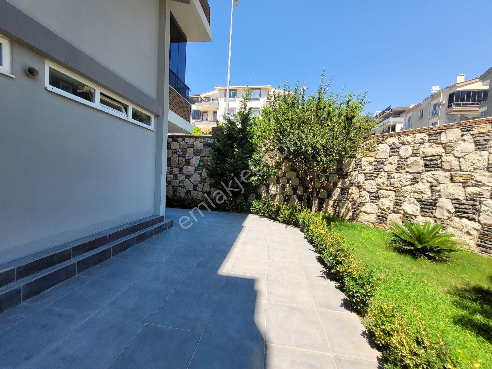Didim Efelerde Havuzlu Sitede Satılık 1+1 Daire - Görsel 11