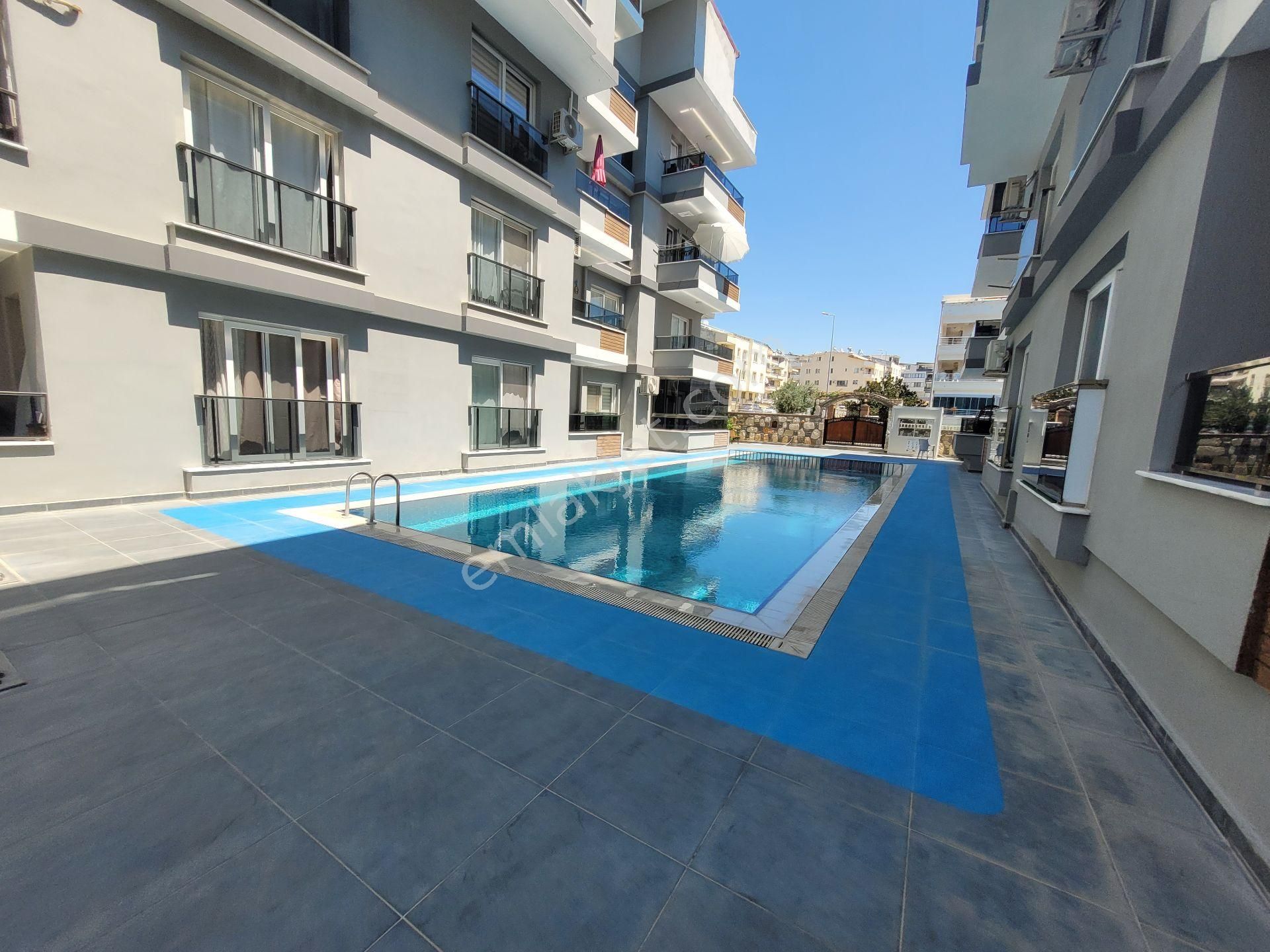 Didim Efelerde Havuzlu Sitede Satılık 1+1 Daire - Görsel 3