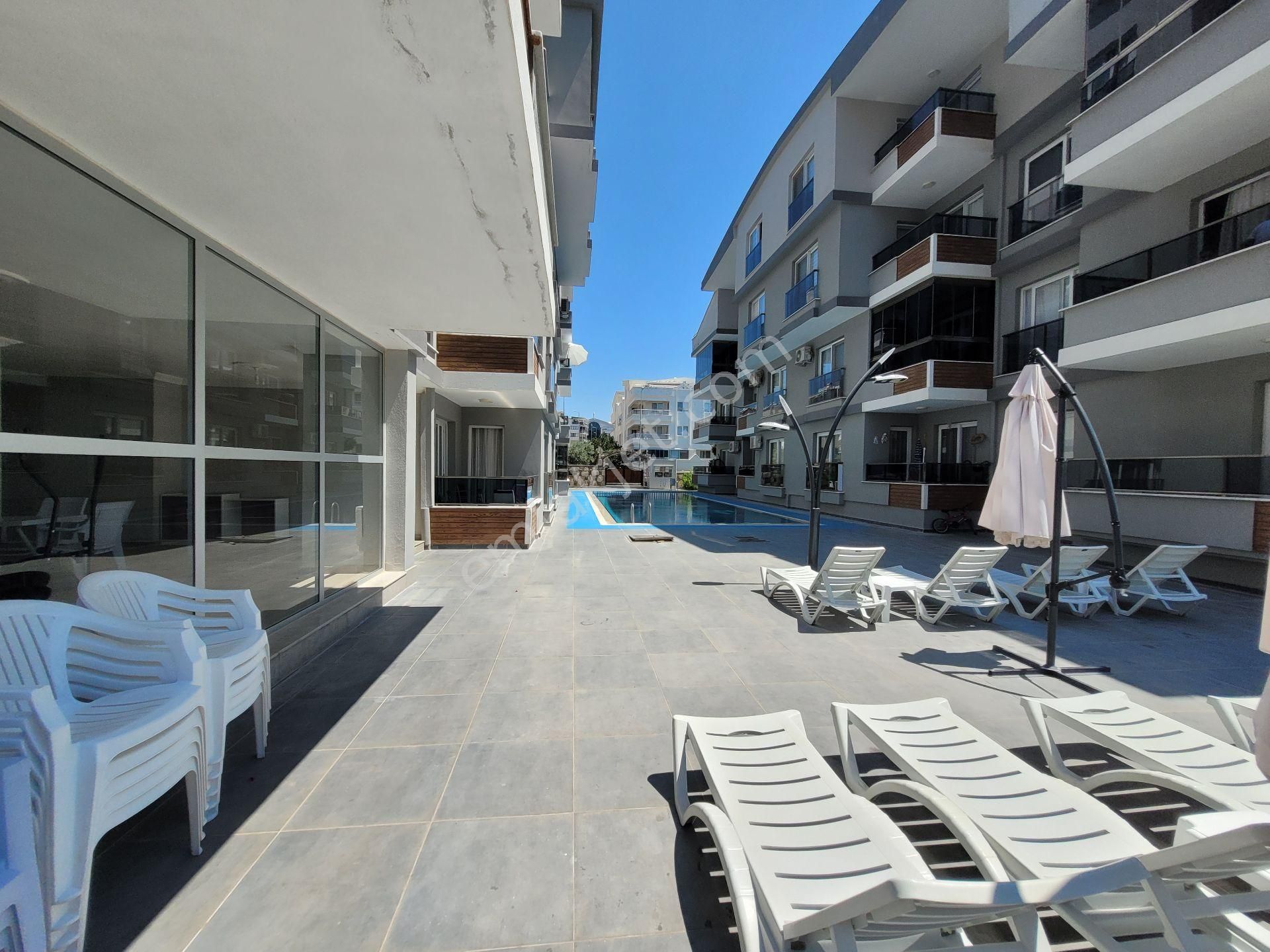 Didim Efelerde Havuzlu Sitede Satılık 1+1 Daire - Görsel 6