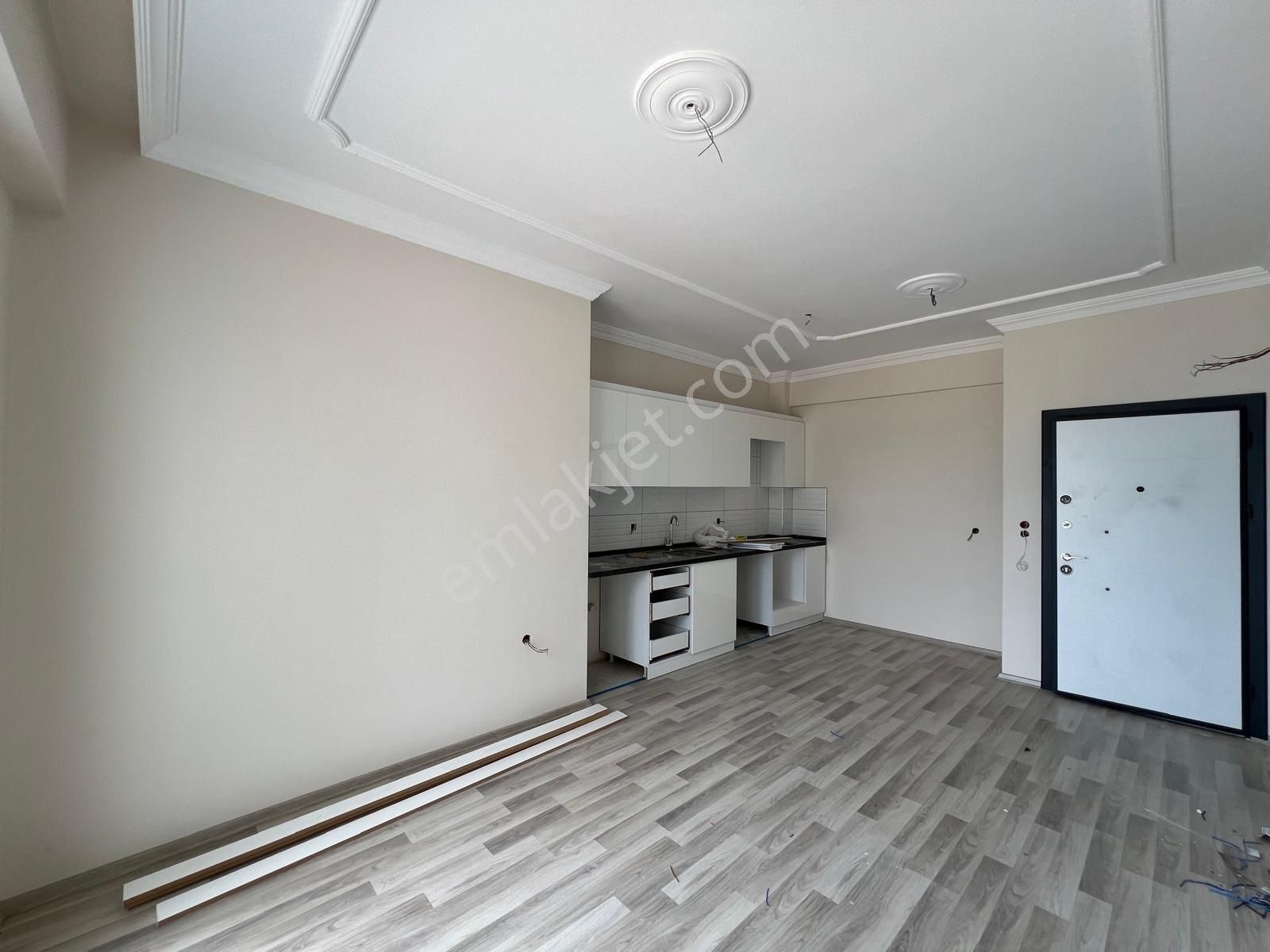 Trabzon Yomra Da Ana Yol Üzeri Satılık 1+1 Daire - Görsel 7