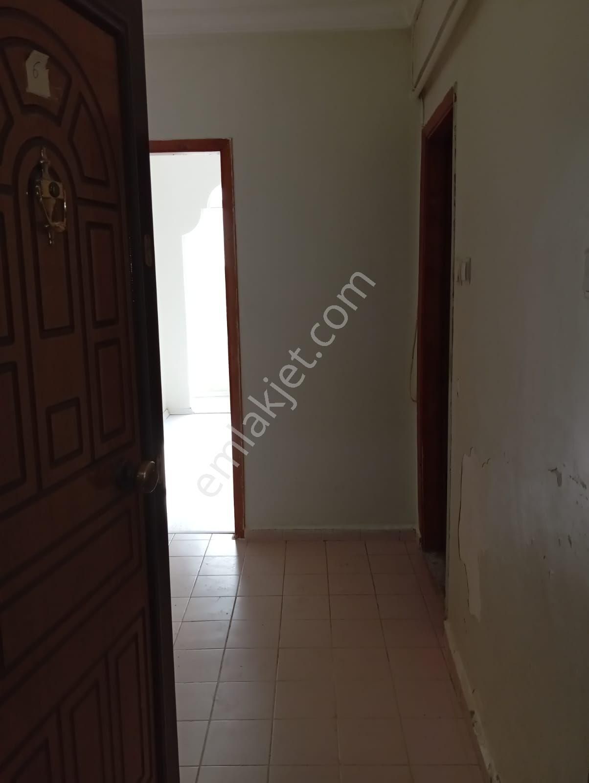 Beyoğlu Kasımpaşa Kulaksız Caddesi'nde Kiralık 2+1, 75m2, Arka Cepheli, 2.kat Daire-sözgen'den-283k - Görsel 7