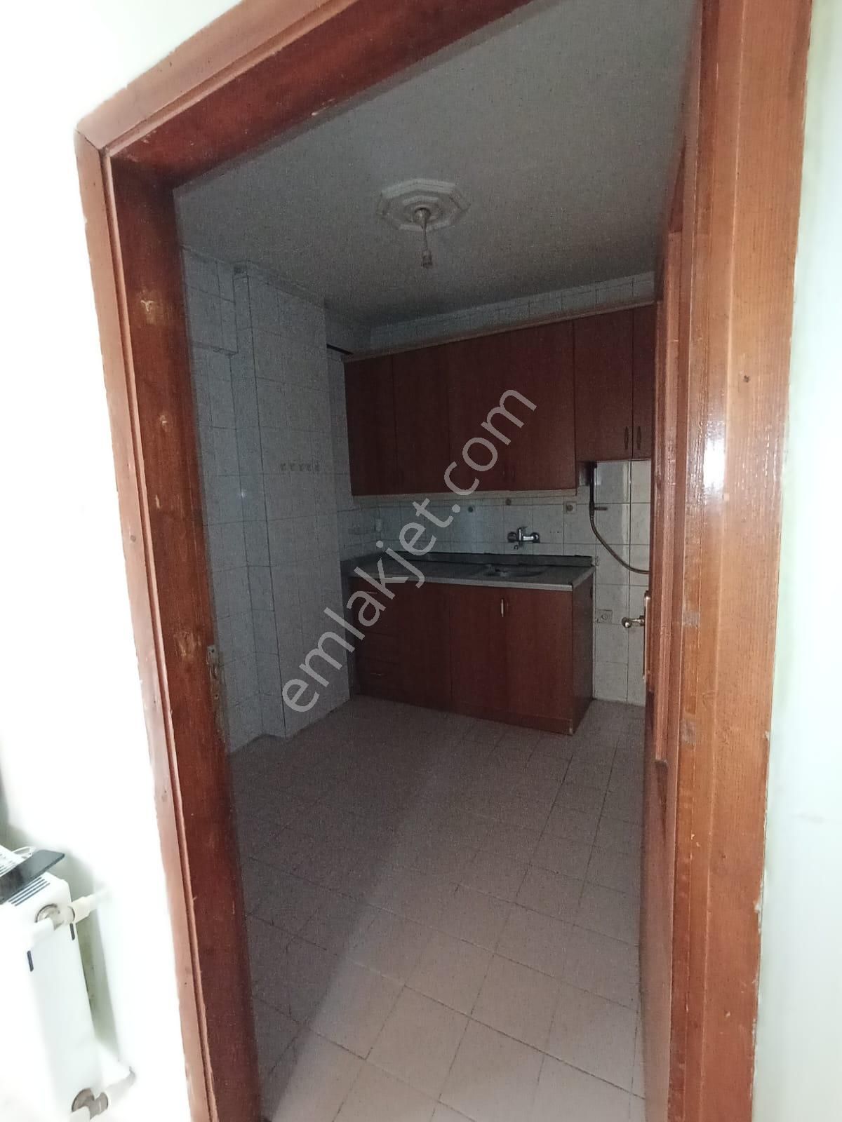 Beyoğlu Kasımpaşa Kulaksız Caddesi'nde Kiralık 2+1, 75m2, Arka Cepheli, 2.kat Daire-sözgen'den-283k - Görsel 18