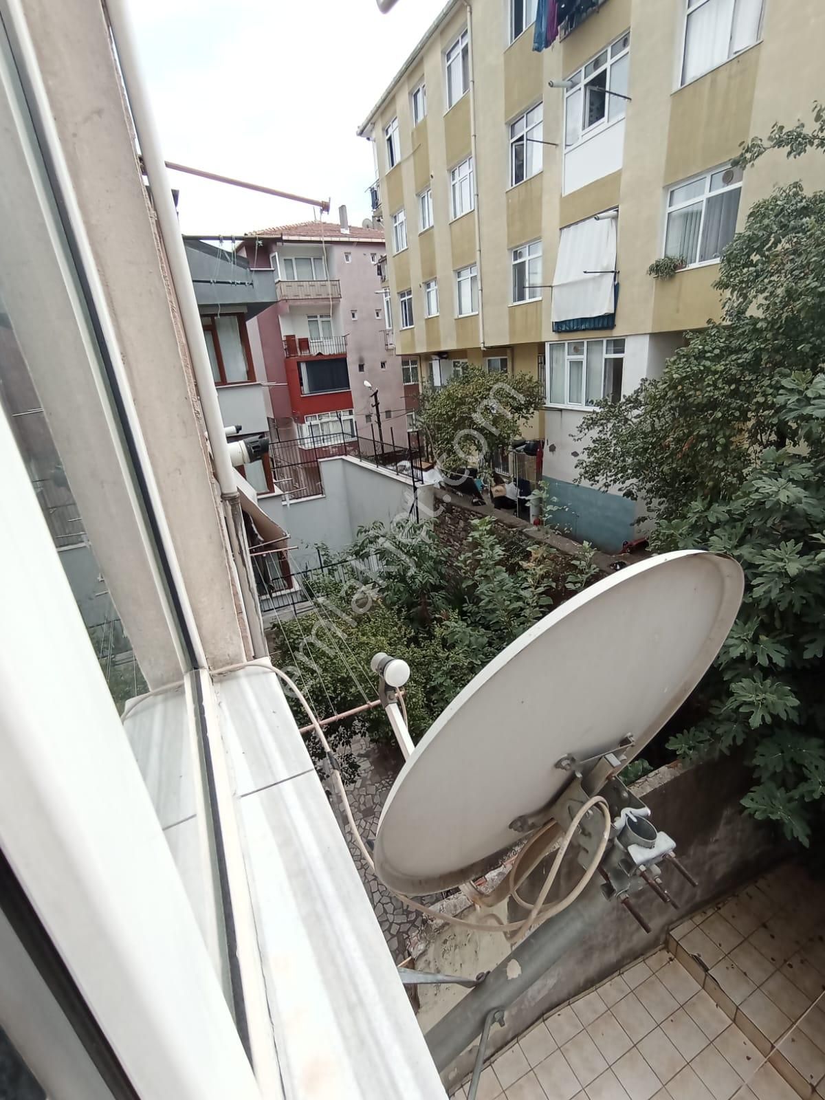 Beyoğlu Kasımpaşa Kulaksız Caddesi'nde Kiralık 2+1, 75m2, Arka Cepheli, 2.kat Daire-sözgen'den-283k - Görsel 22