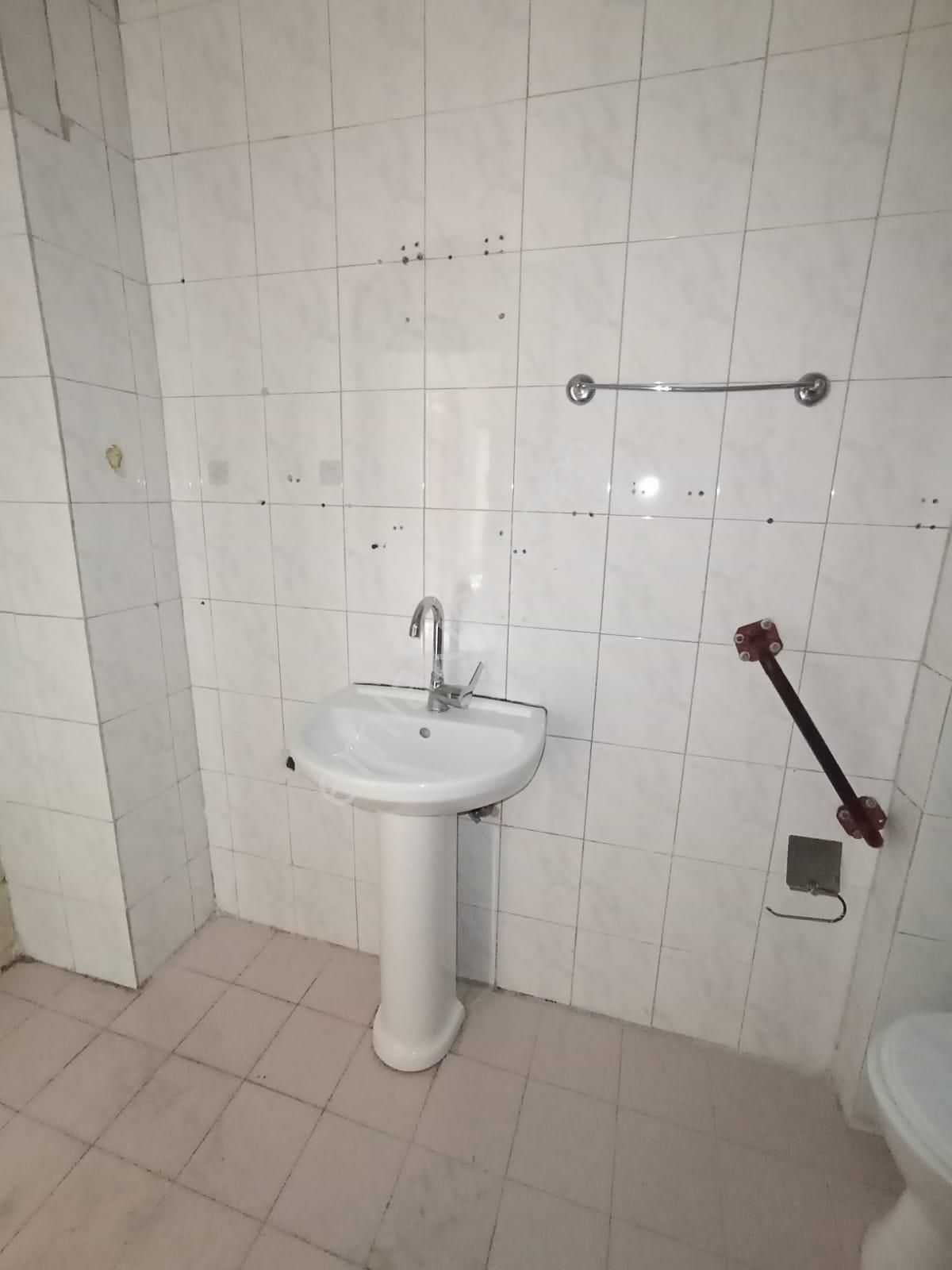 Beyoğlu Kasımpaşa Kulaksız Caddesi'nde Kiralık 2+1, 75m2, Arka Cepheli, 2.kat Daire-sözgen'den-283k - Görsel 21