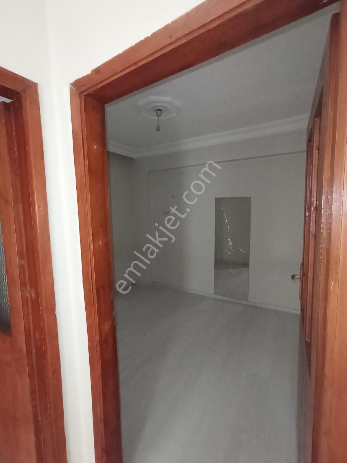 Beyoğlu Kasımpaşa Kulaksız Caddesi'nde Kiralık 2+1, 75m2, Arka Cepheli, 2.kat Daire-sözgen'den-283k - Görsel 5