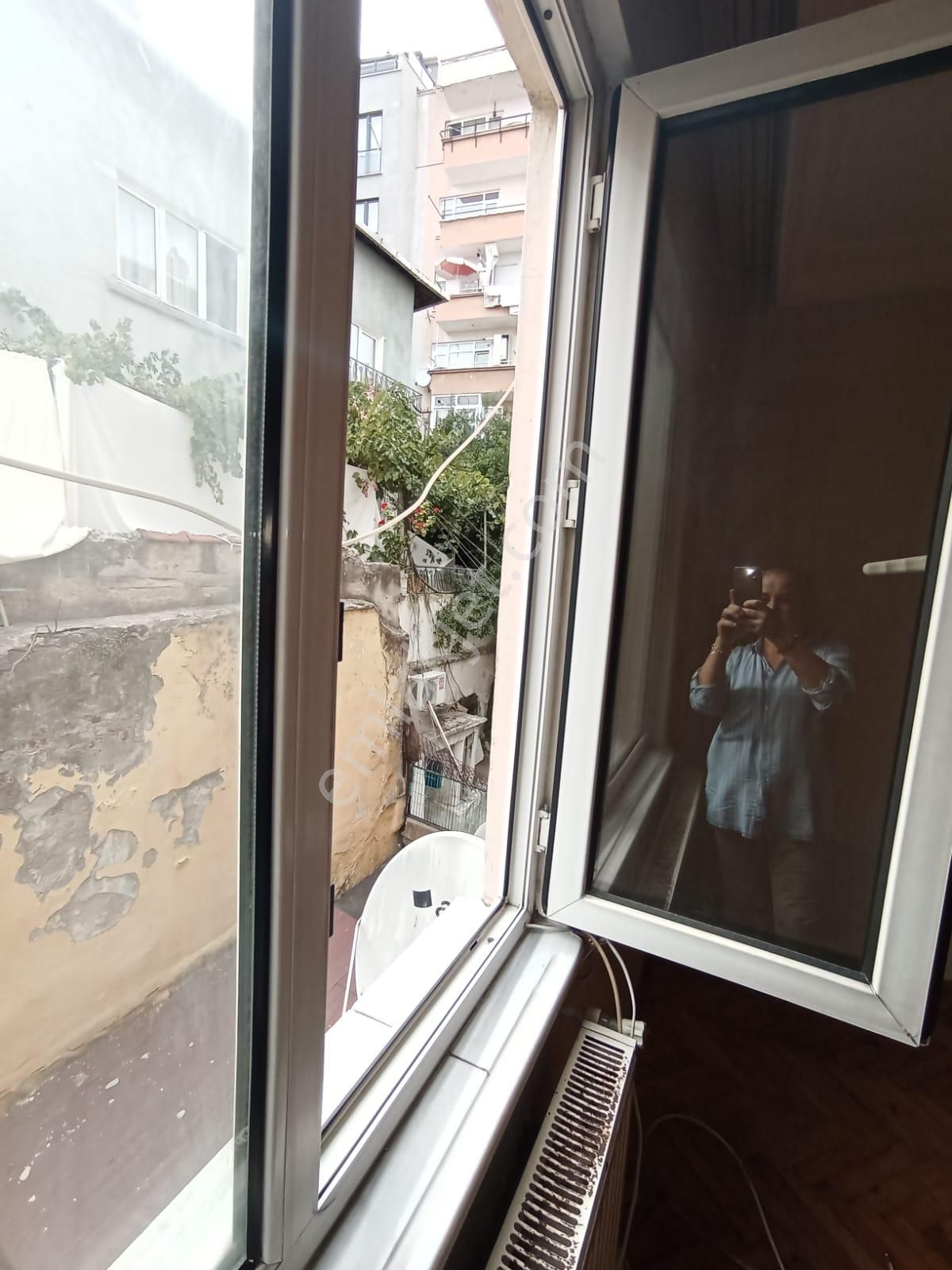 Beyoğlu Kasımpaşa Kulaksız Caddesi'nde Kiralık 2+1, 75m2, Arka Cepheli, 2.kat Daire-sözgen'den-283k - Görsel 23