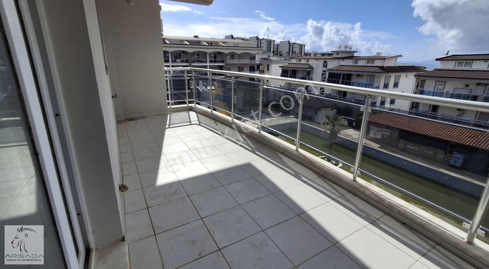 Kuşadası Değirmendere Mahallesinde 4+1 Çatı Dubleks - Görsel 6