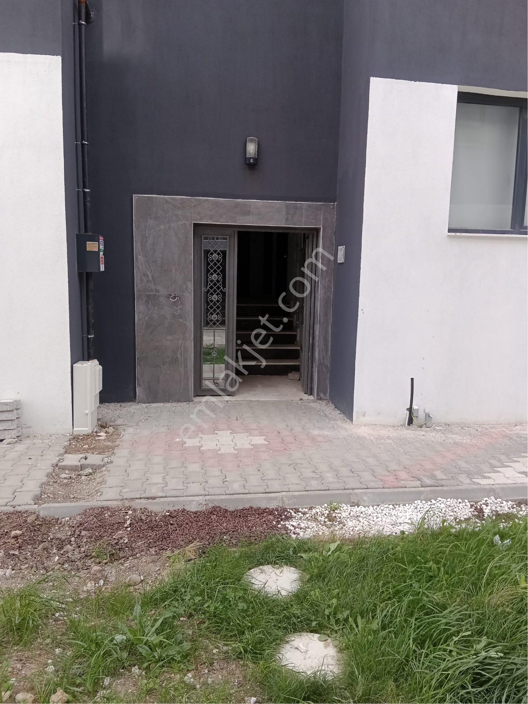 Ayrancılar Yeni Mahallesi’nde Site İçerisinde 1 + 1 Ara Kat Satılık Daire - Görsel 6