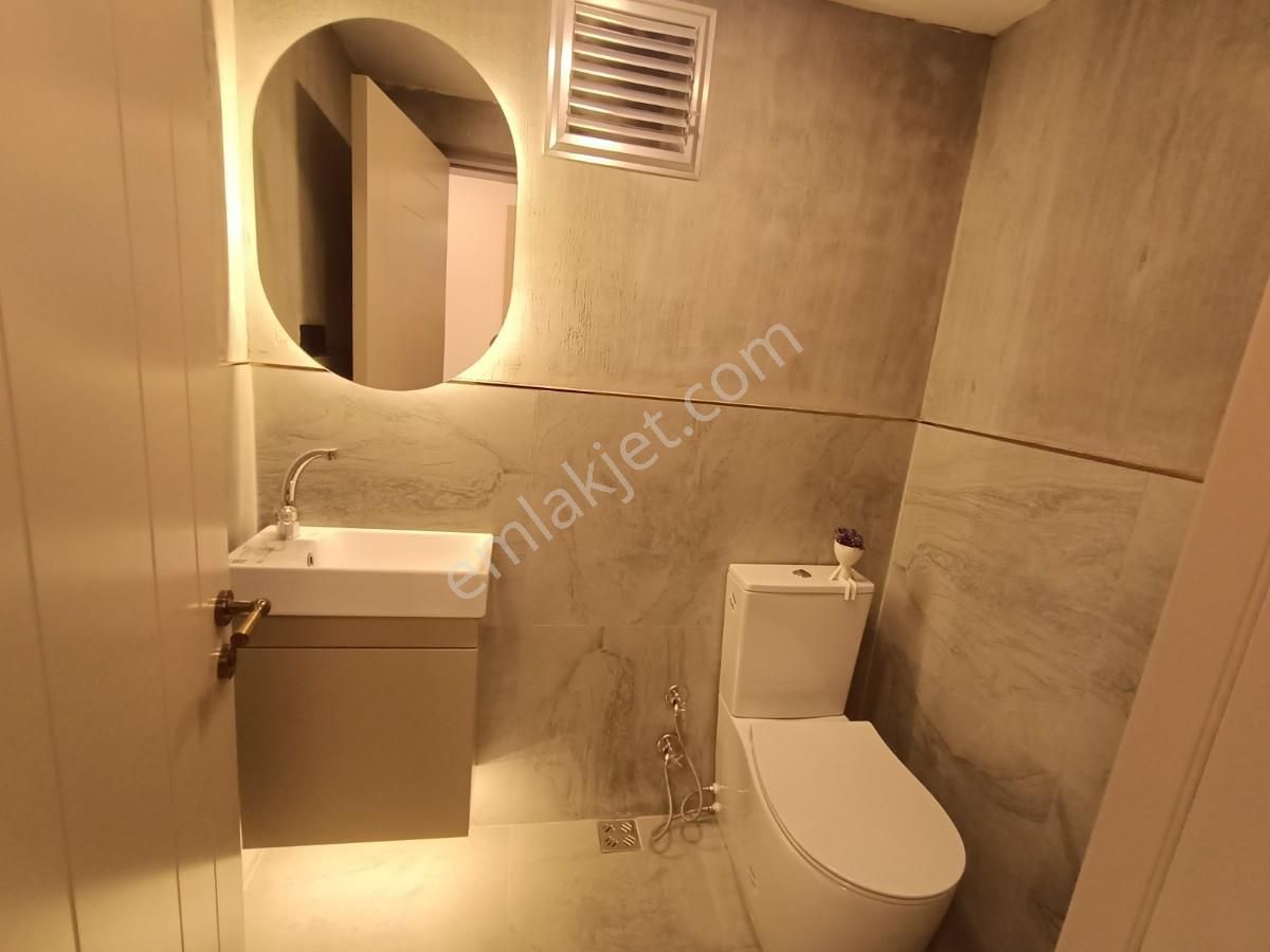 Balçovada Çağdaş Tasarımlı Asansörlü Satılık 3+1 Daire - Görsel 9