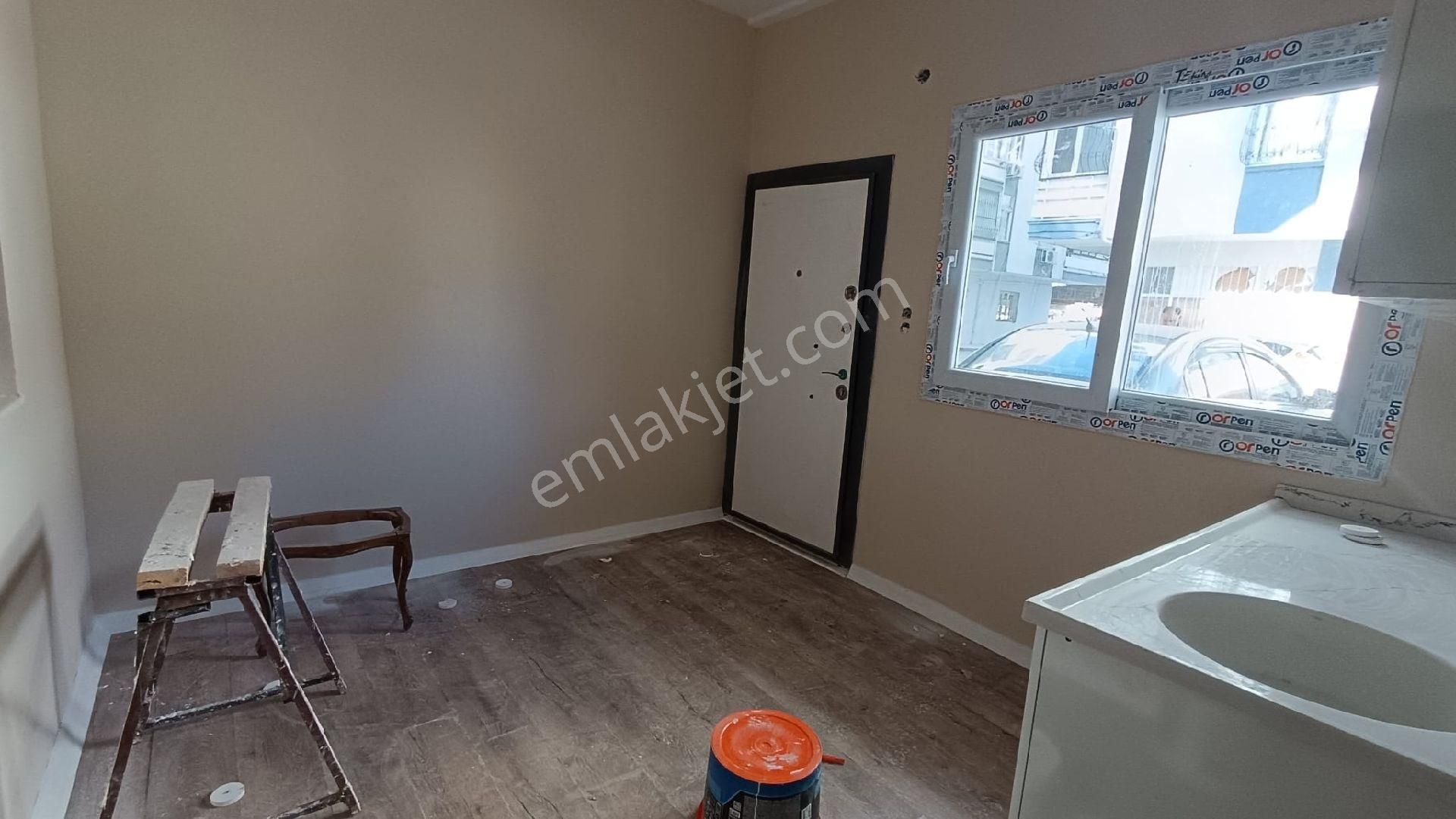 **yatırımlık**ibo Osman Caddesinde 1+1 Satılık Daire - Görsel 7