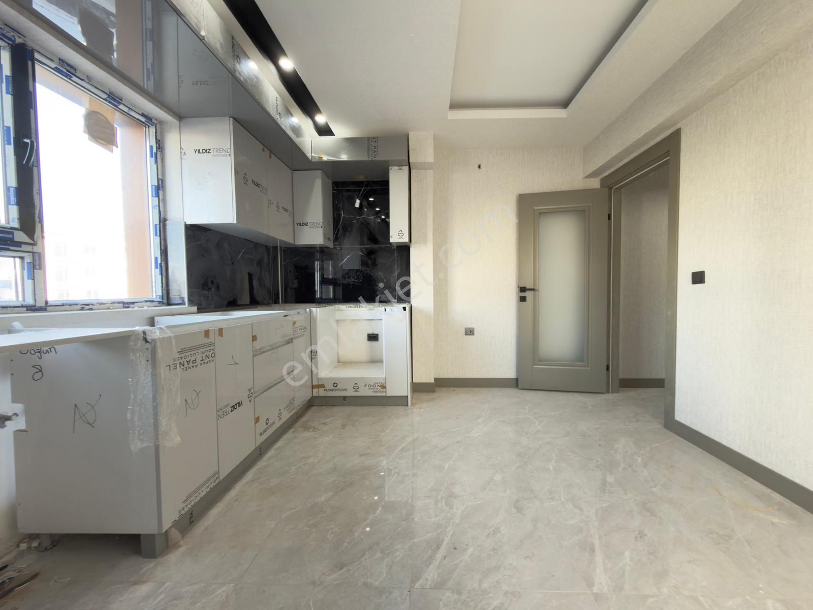 Karakaya Mah. Köşe Parsel 3+1 Lüks Yapılı Sıfır Satılık Daire - Görsel 12