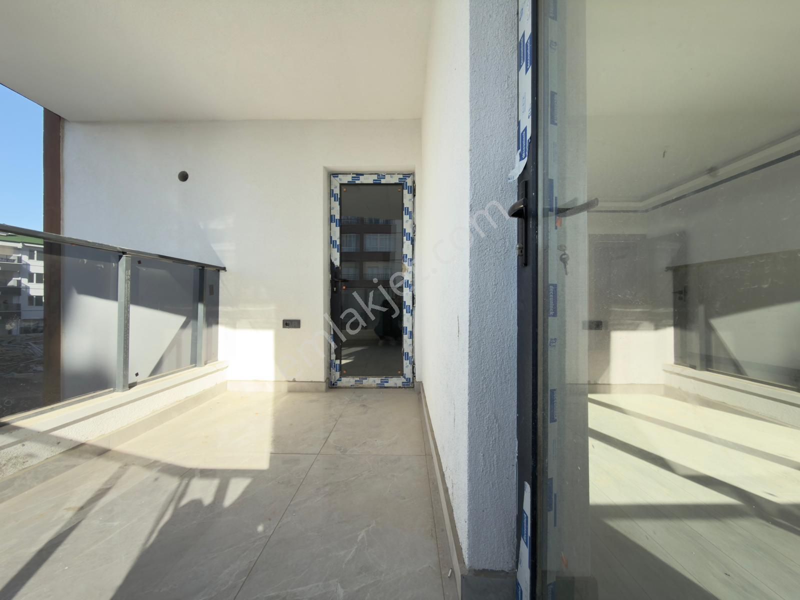 Karakaya Mah. Köşe Parsel 3+1 Lüks Yapılı Sıfır Satılık Daire - Görsel 15