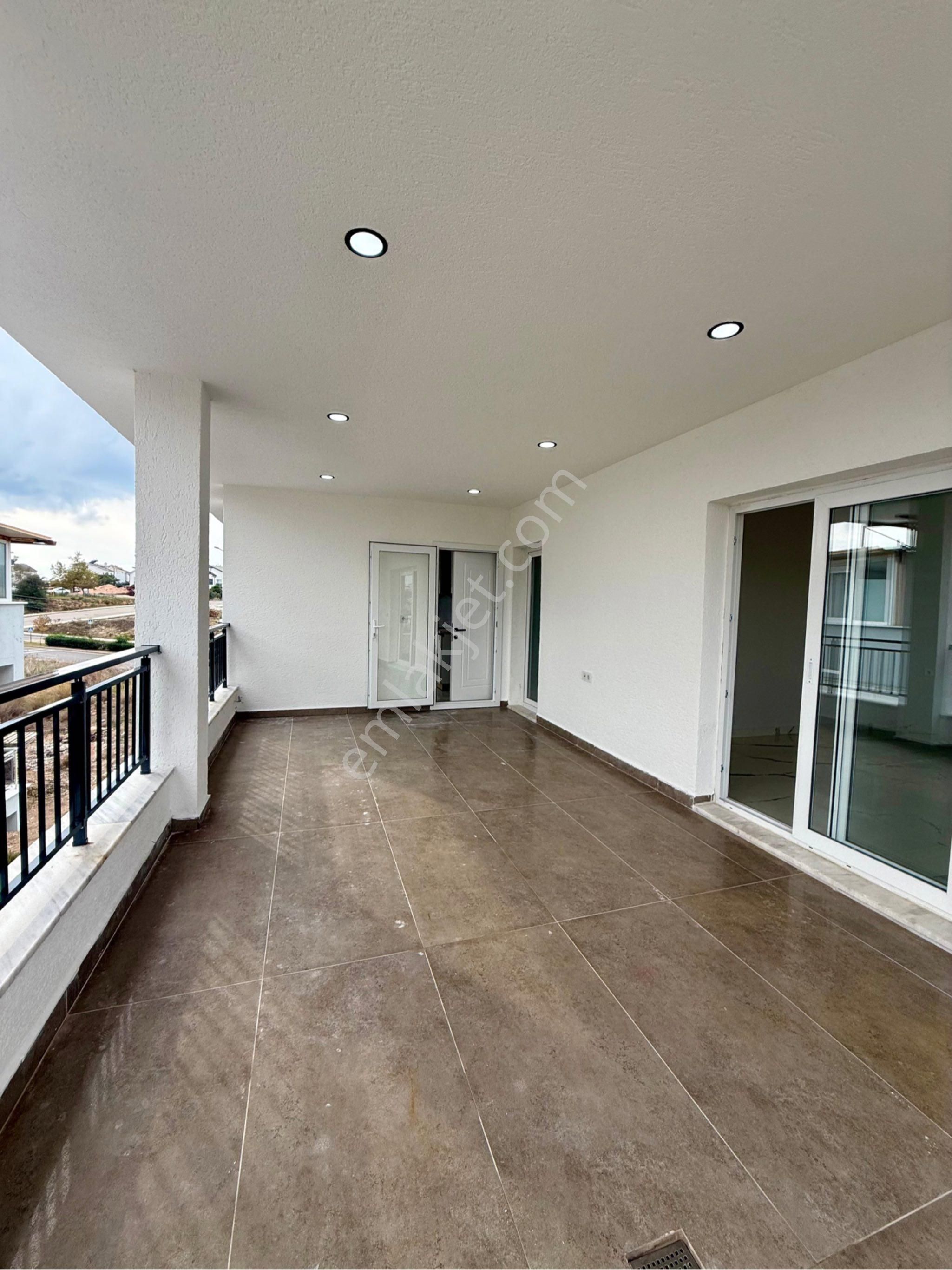 Hisar Mahallesi 3+1 Ayrı Mutfak Dublex